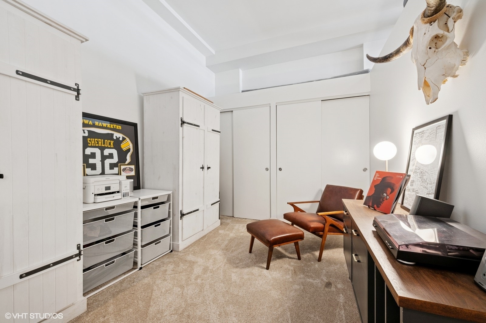 333 W HUBBARD Street Unit: 708