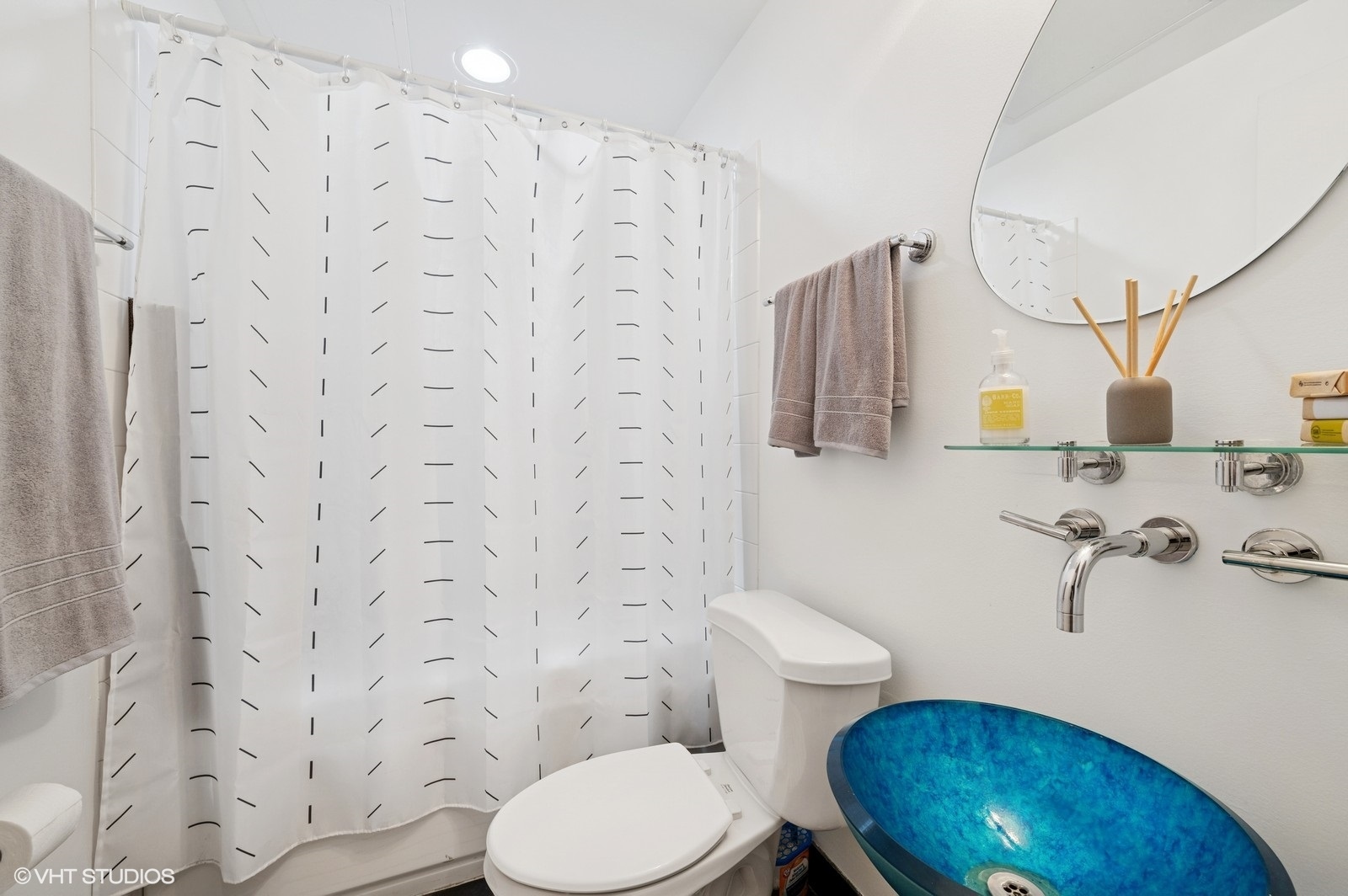 333 W HUBBARD Street Unit: 708