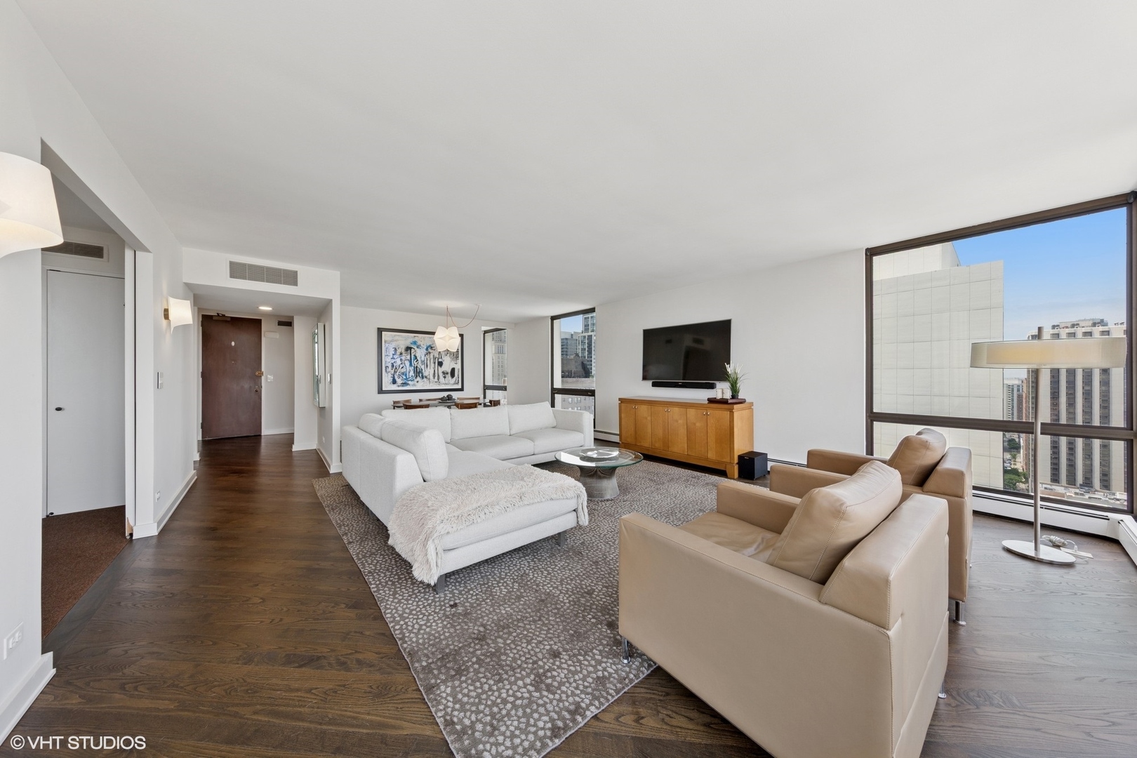 100 E Bellevue Place Unit: 24E