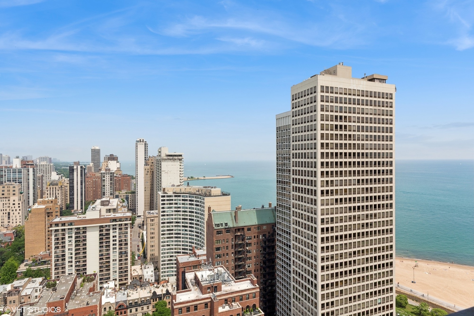 100 E Bellevue Place Unit: 24E
