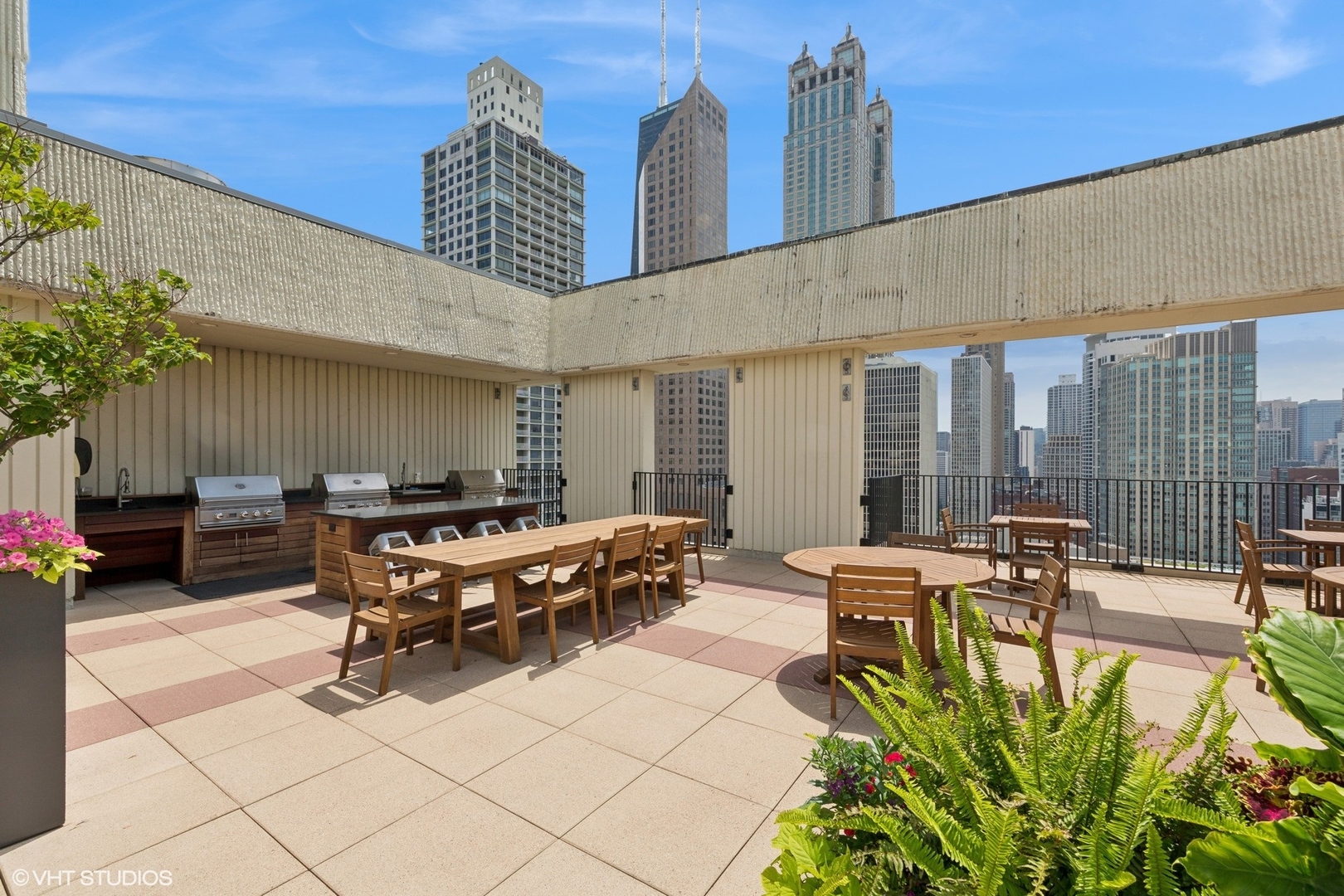 100 E Bellevue Place Unit: 24E