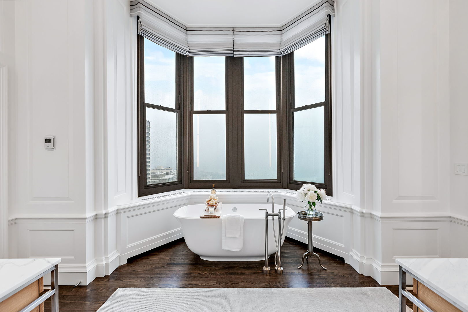 159 E Walton Place Unit: PH