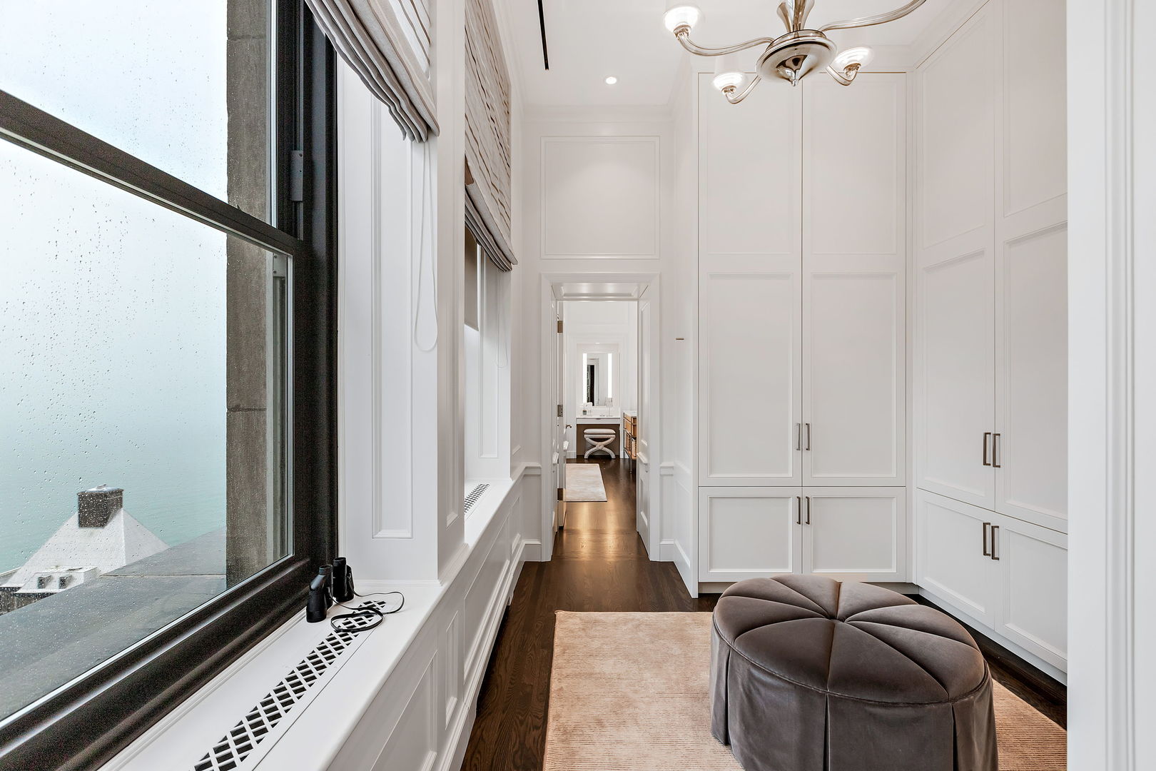 159 E Walton Place Unit: PH