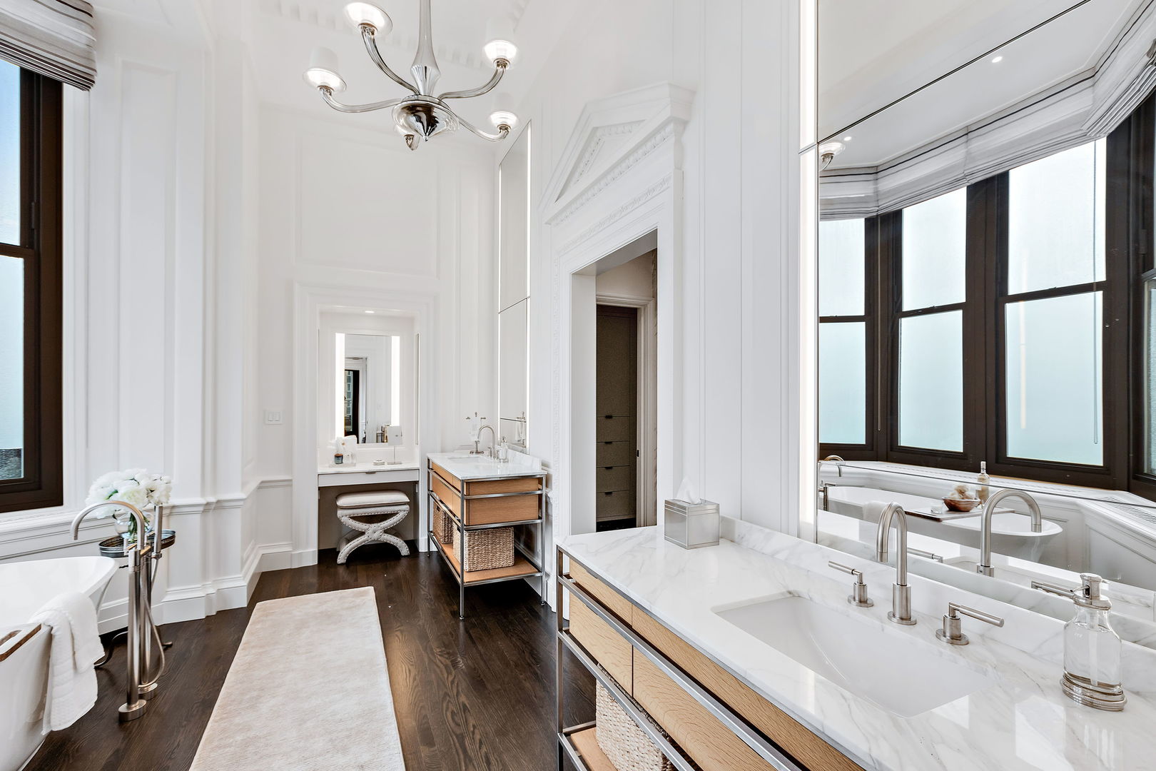 159 E Walton Place Unit: PH