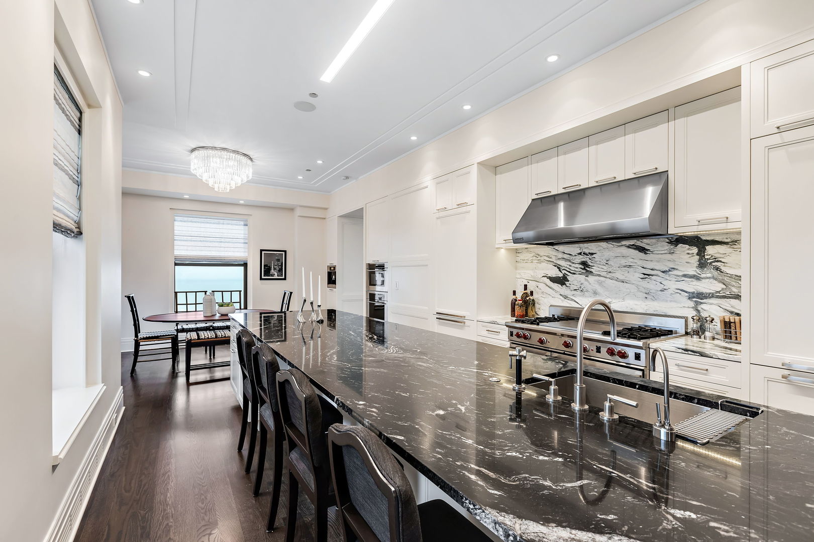 159 E Walton Place Unit: PH