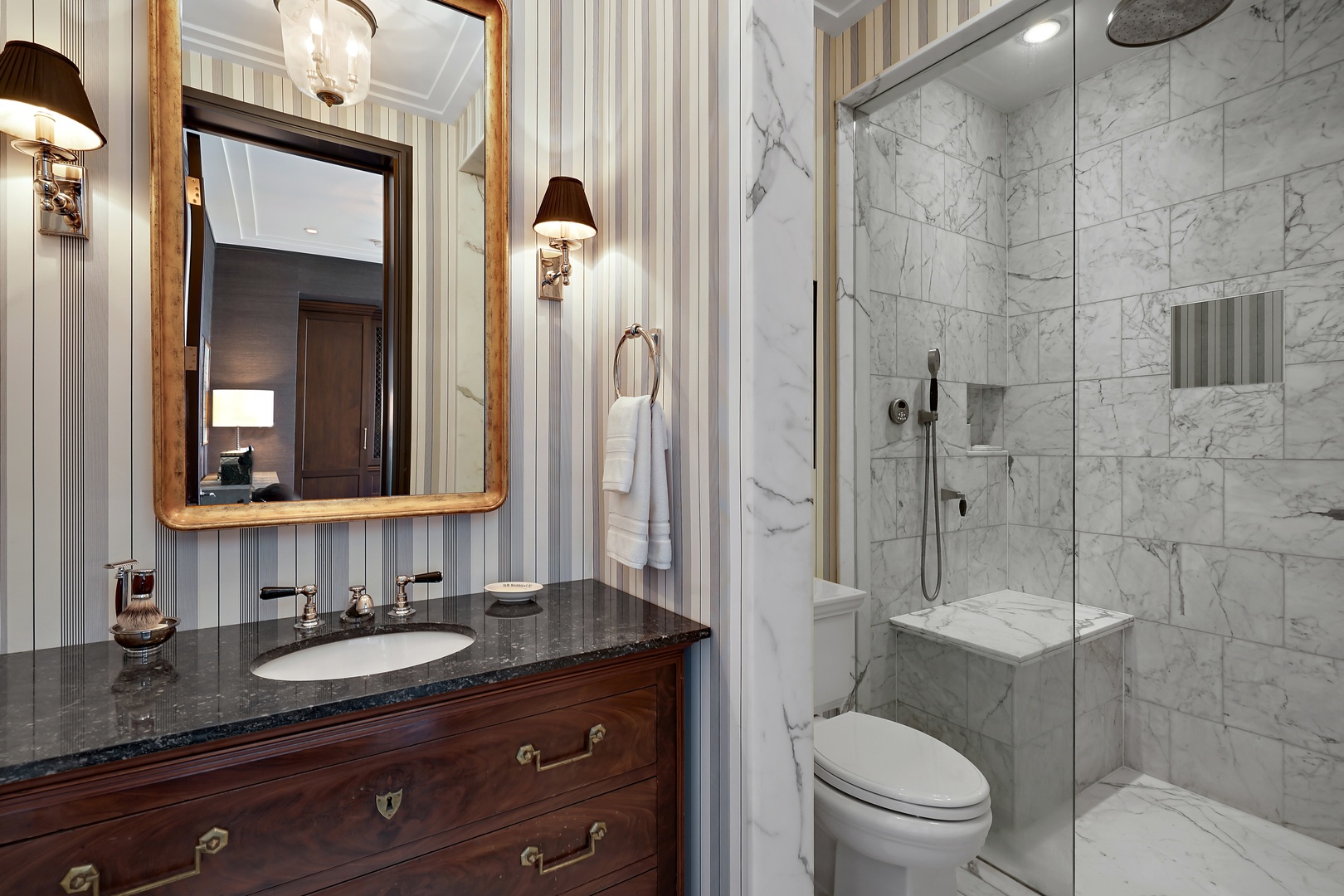 159 E Walton Place Unit: 14A