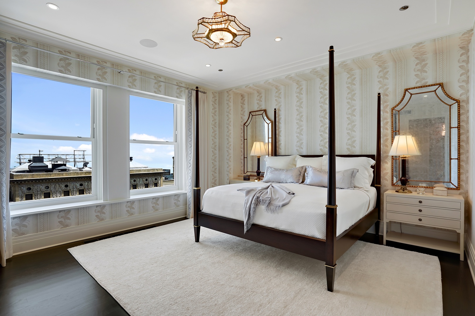 159 E Walton Place Unit: 14A