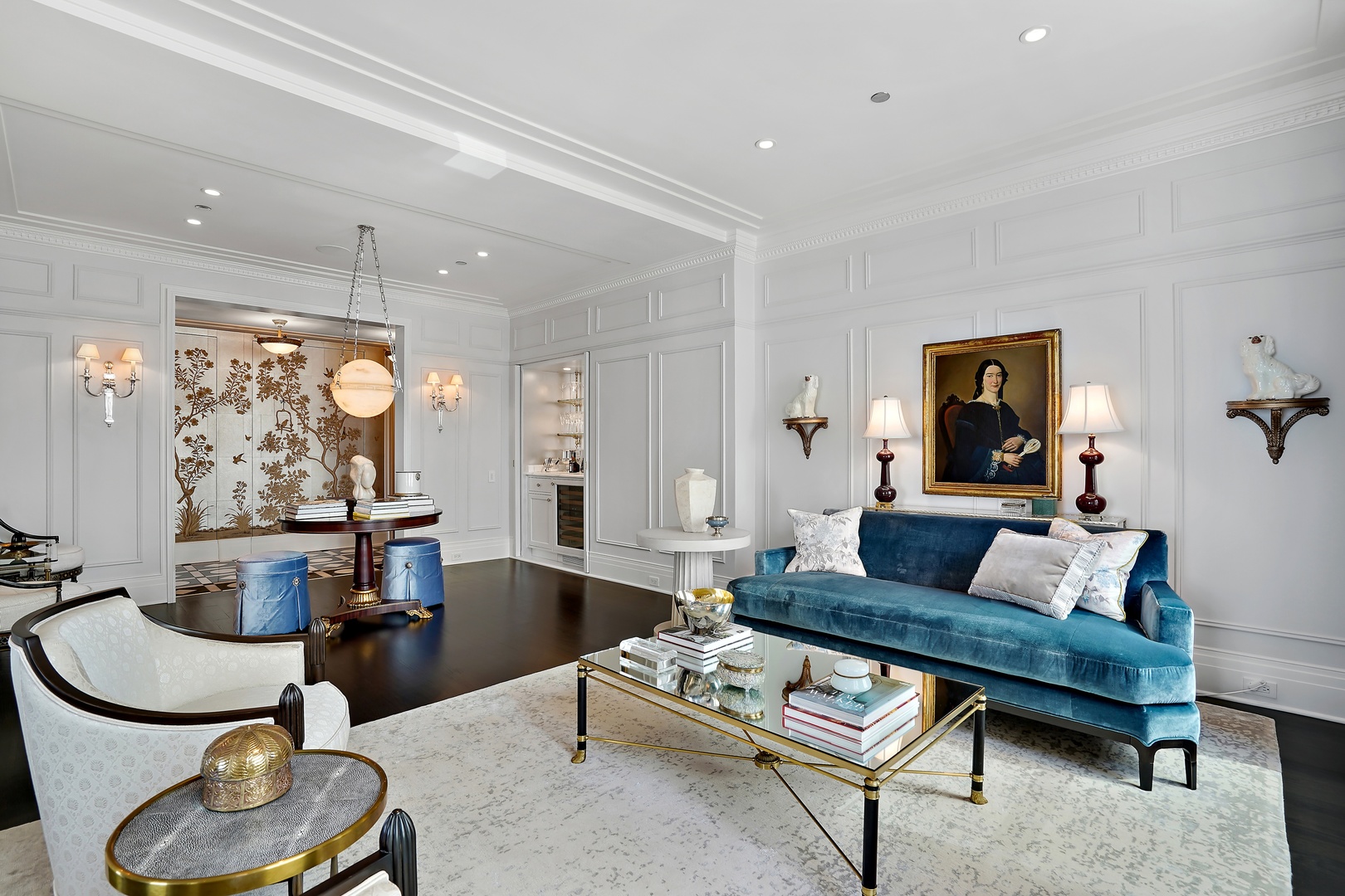 159 E Walton Place Unit: 14A