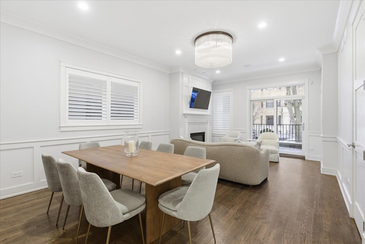 850 W Lill Avenue Unit: 1