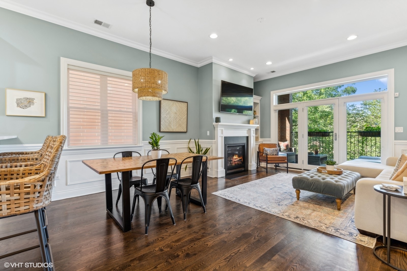 1165 W Eddy Street Unit: 2W