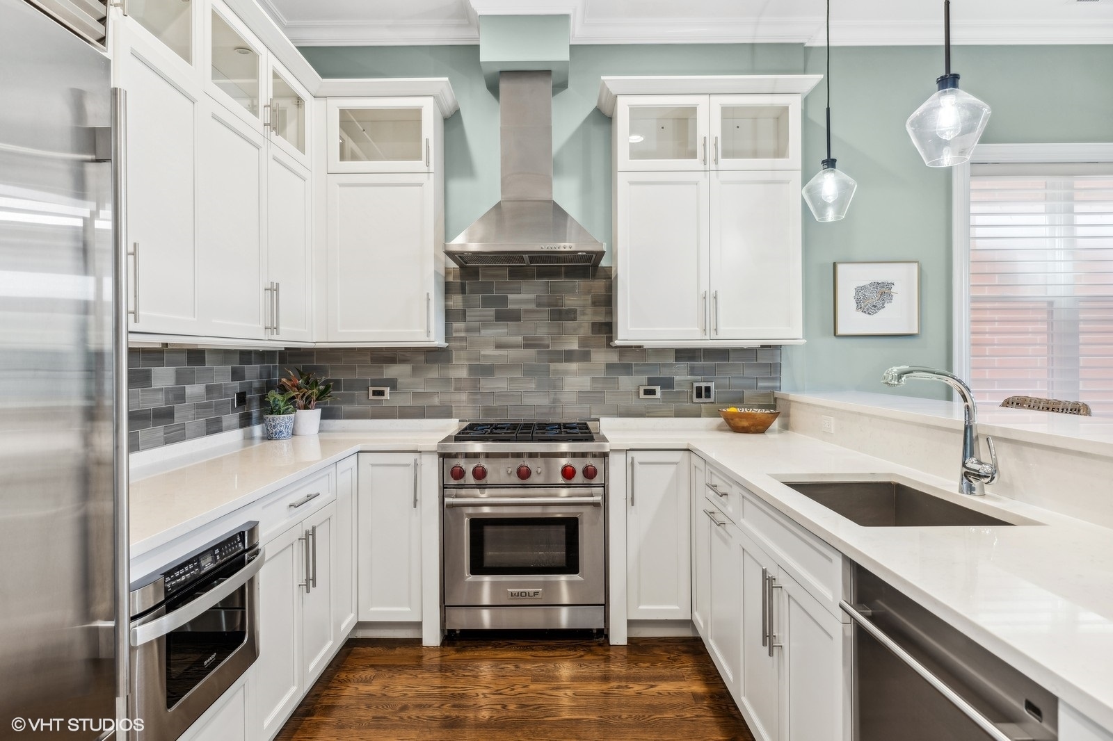 1165 W Eddy Street Unit: 2W