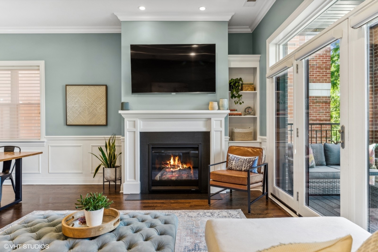 1165 W Eddy Street Unit: 2W