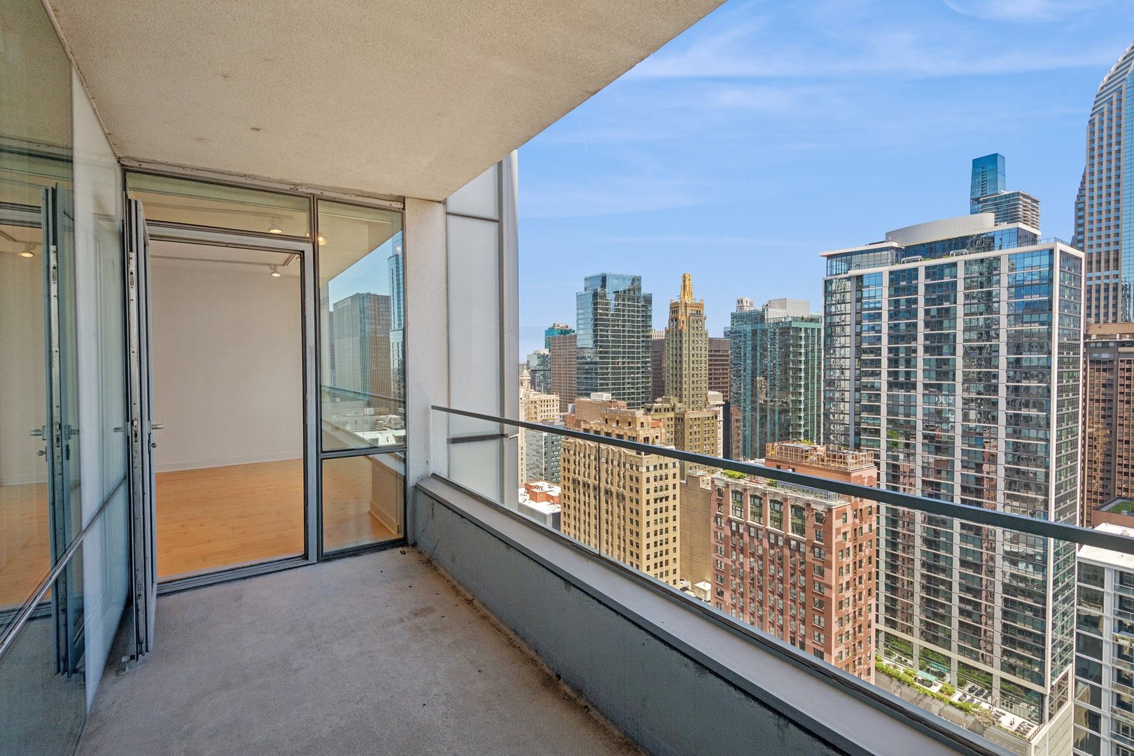 8 E Randolph Street Unit: 3102