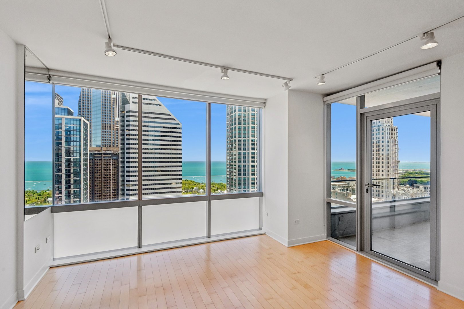 8 E Randolph Street Unit: 3102
