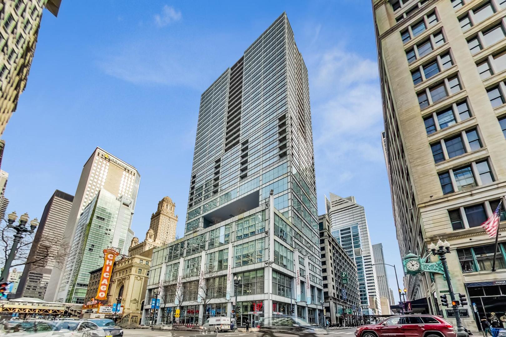 8 E Randolph Street Unit: 3102
