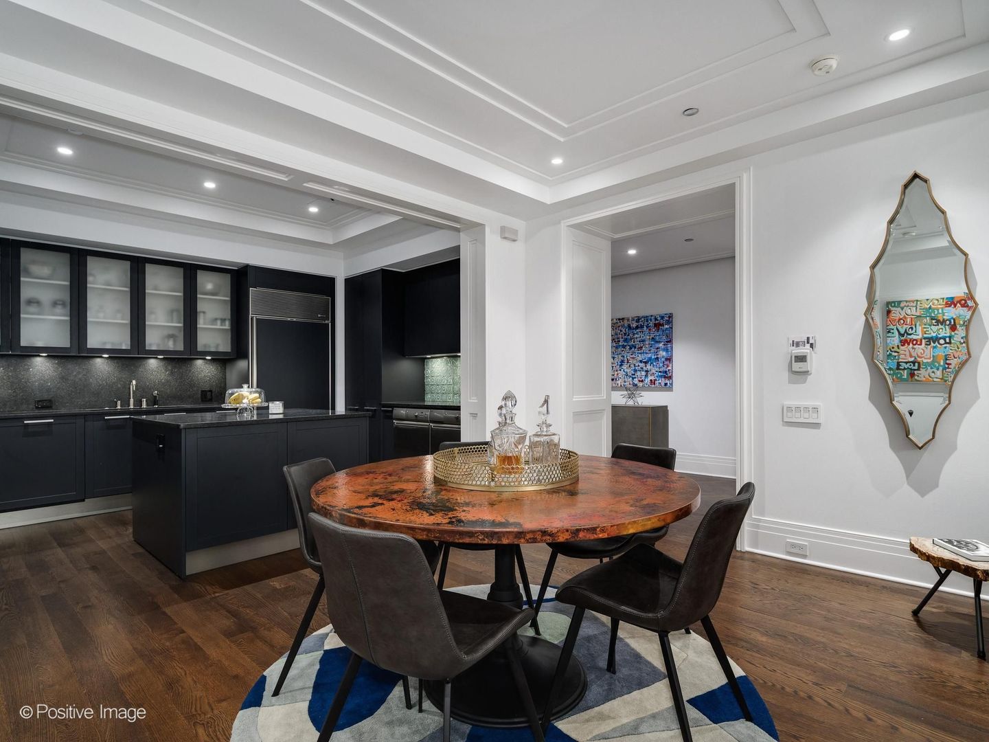 159 E Walton Place Unit: 7E