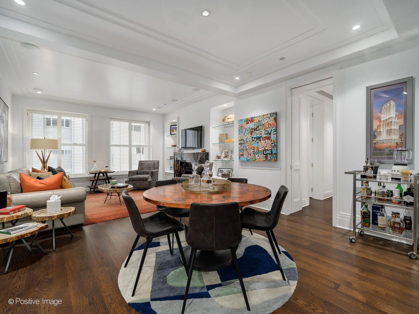 159 E Walton Place Unit: 7E