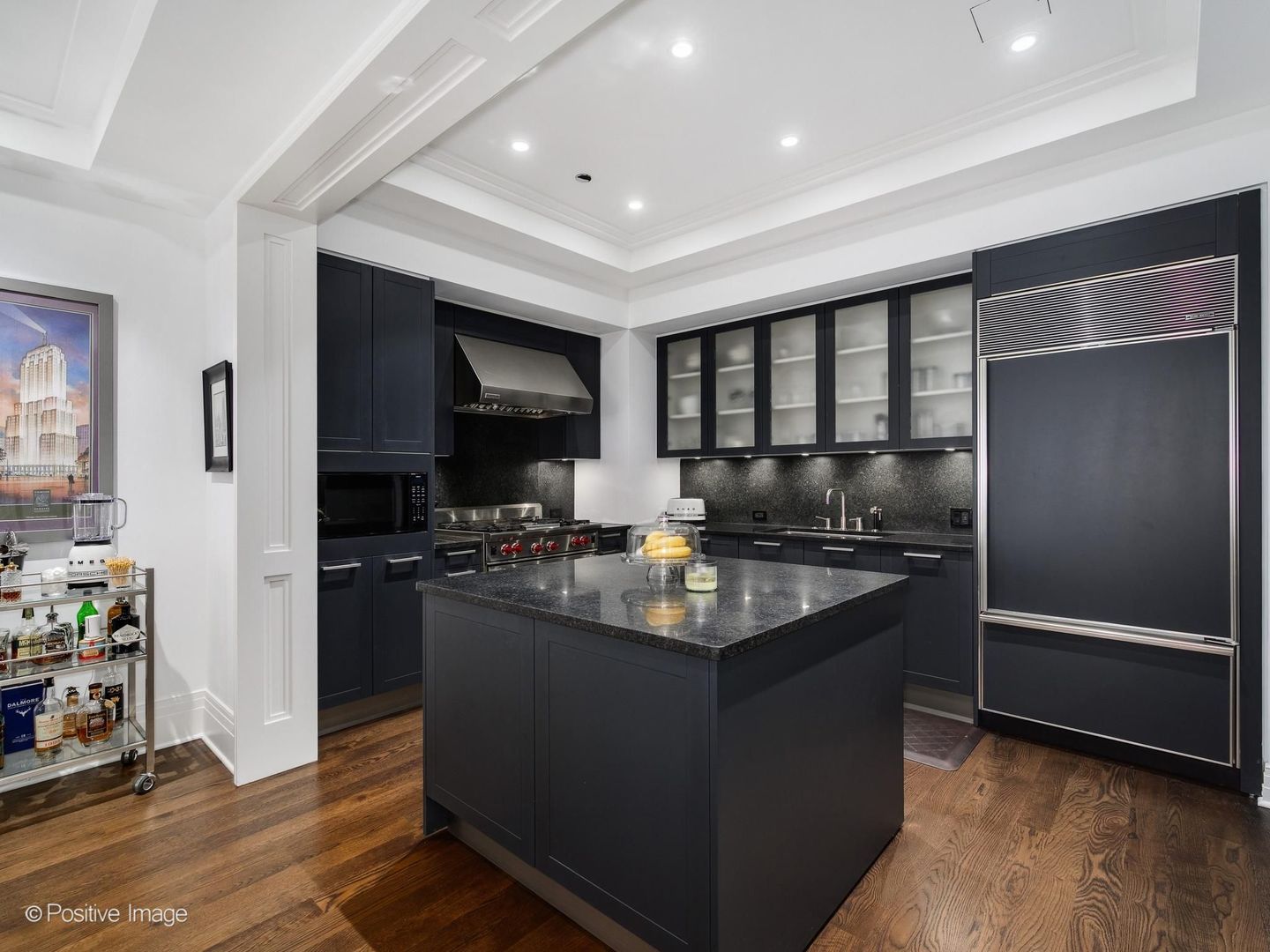 159 E Walton Place Unit: 7E