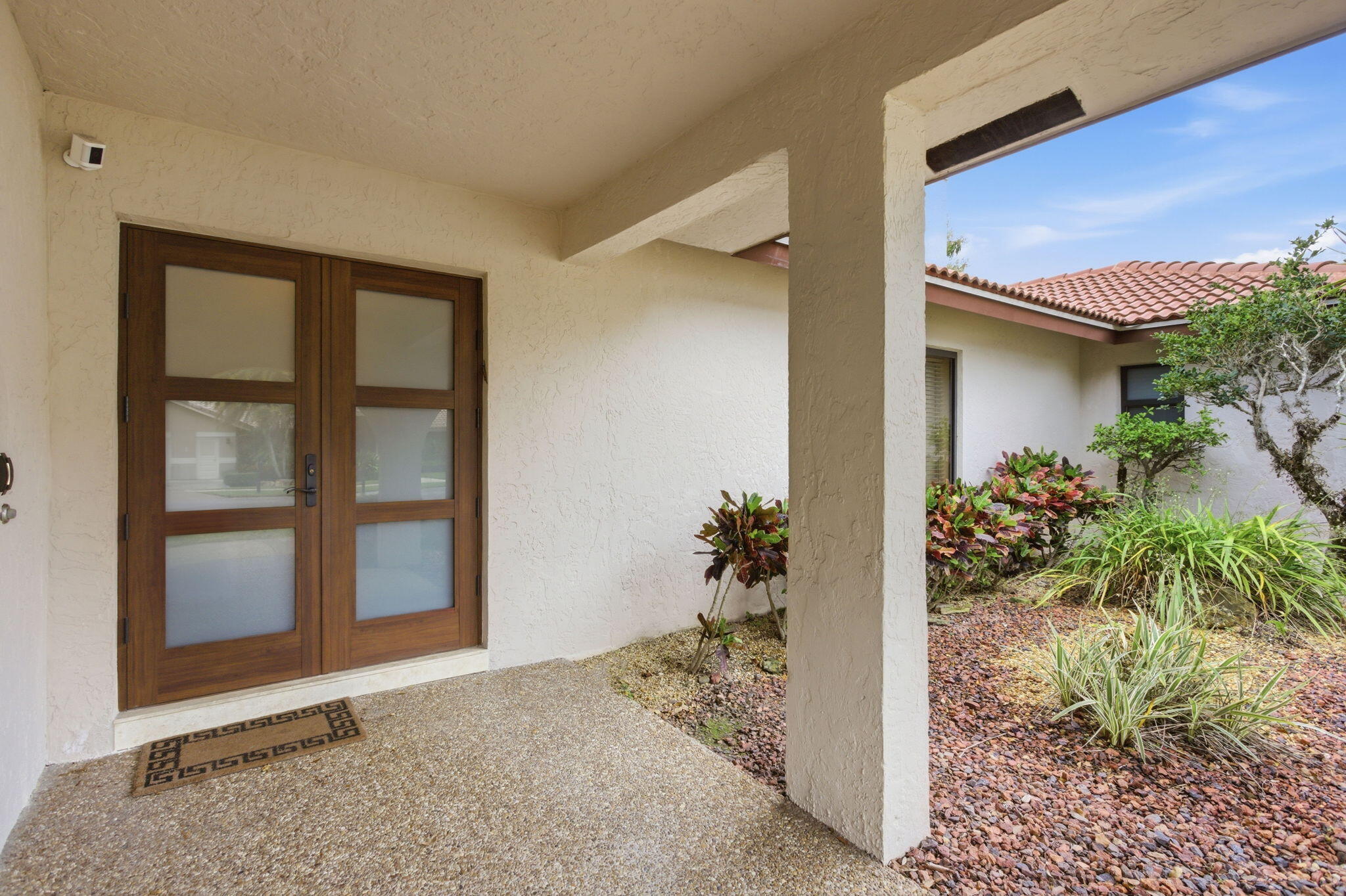 1960 NW 25th Street