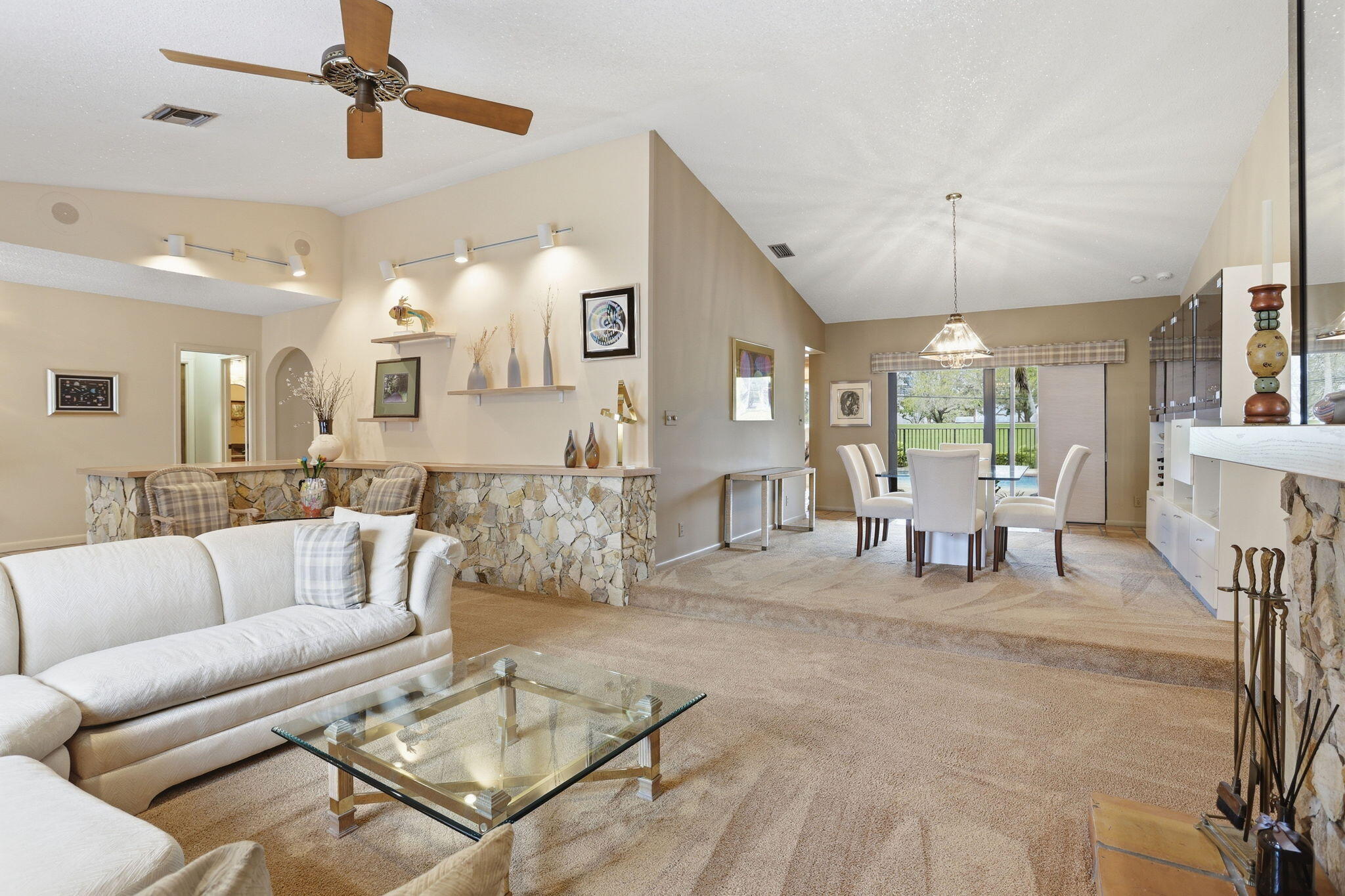 1960 NW 25th Street