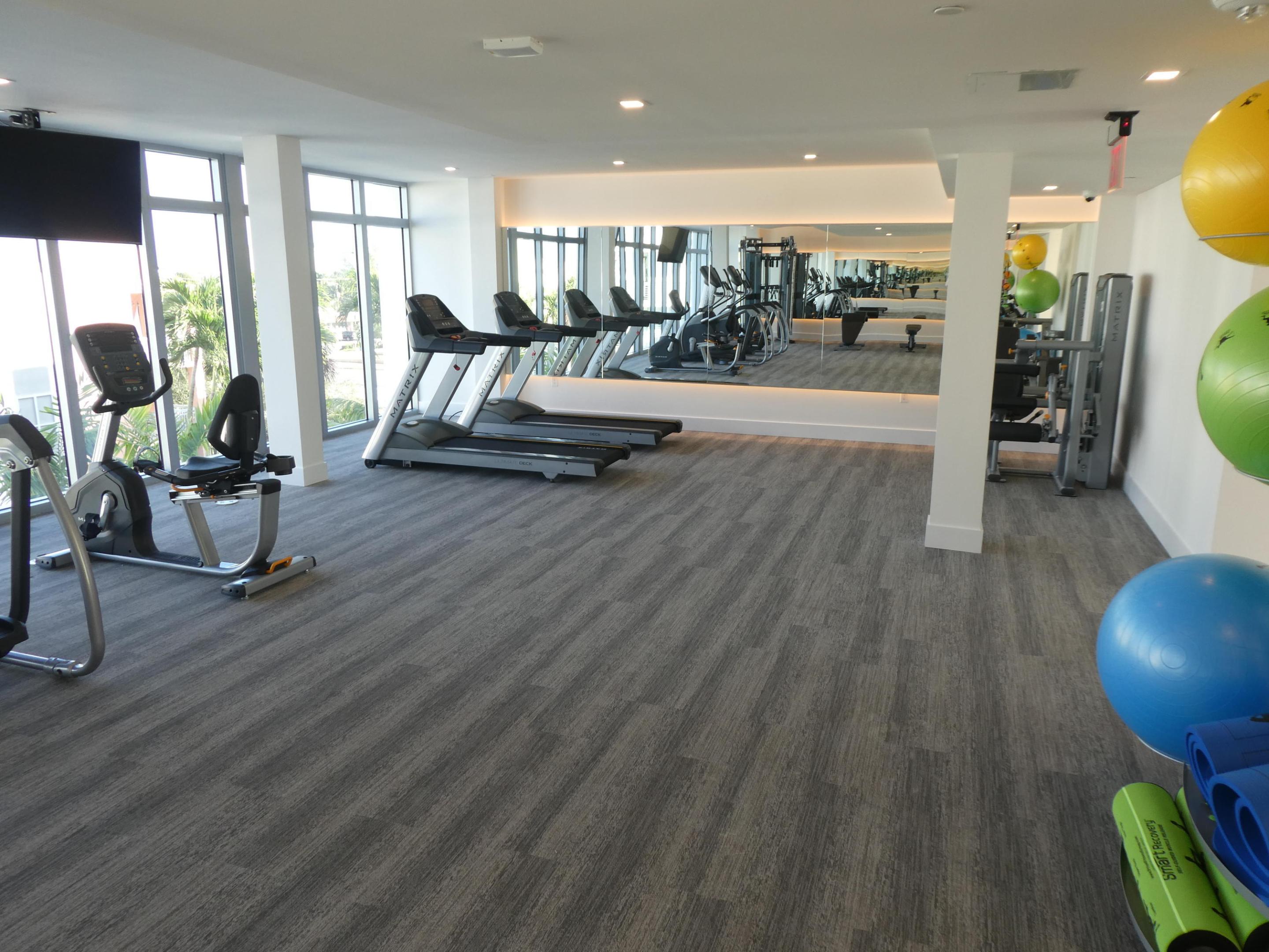 111 SE 1st Avenue 313