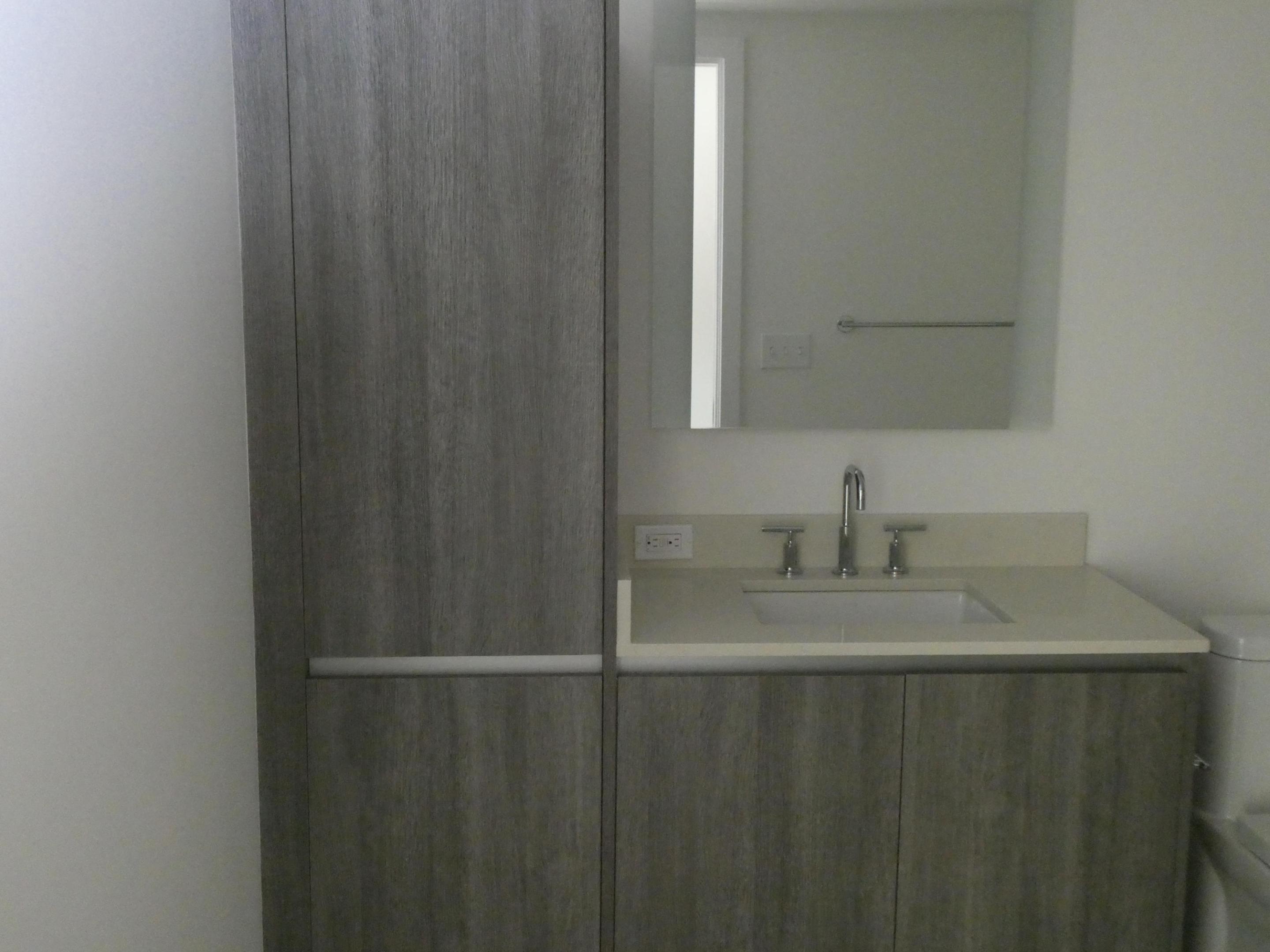 111 SE 1st Avenue 313