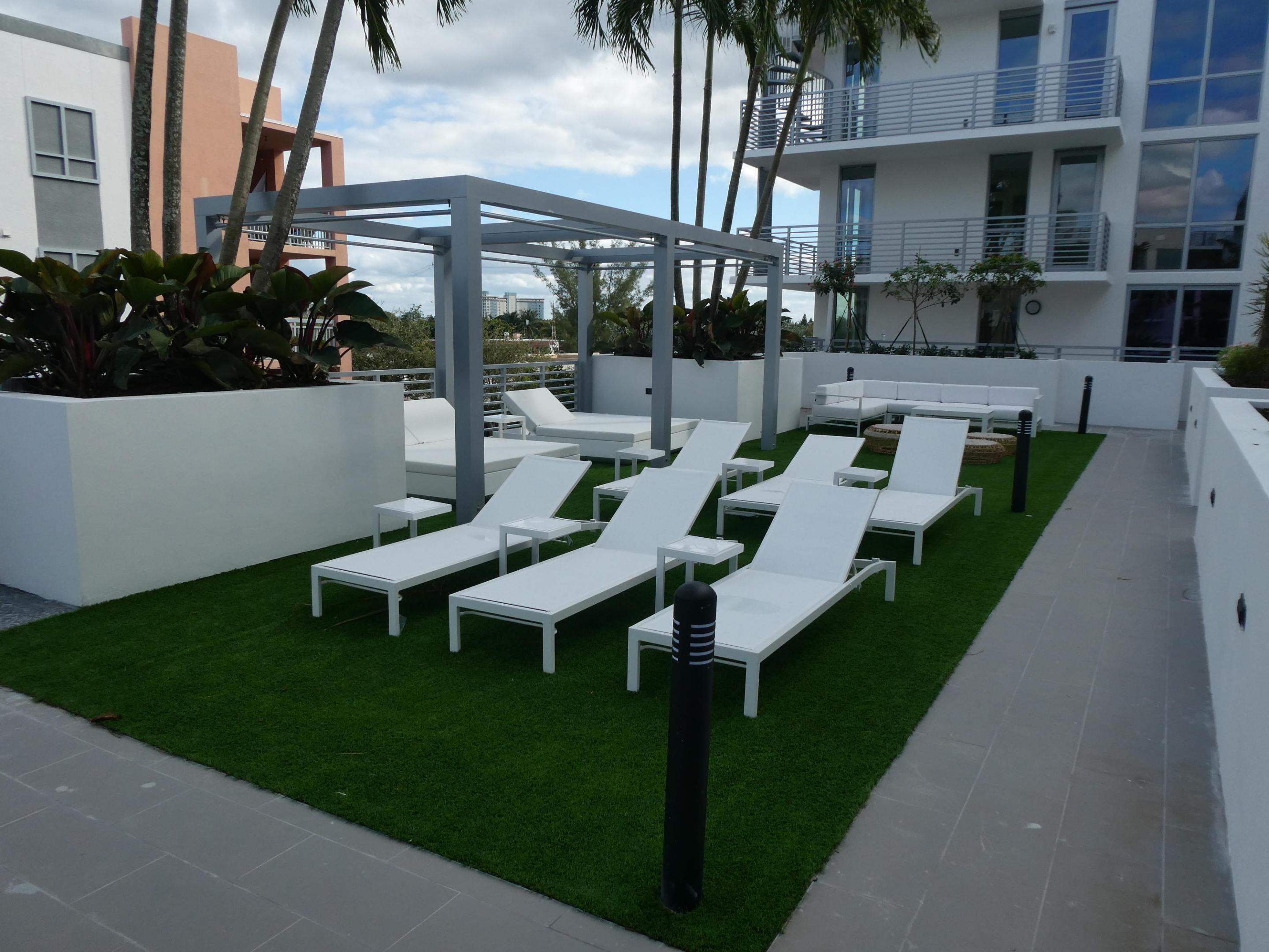 111 SE 1st Avenue 313