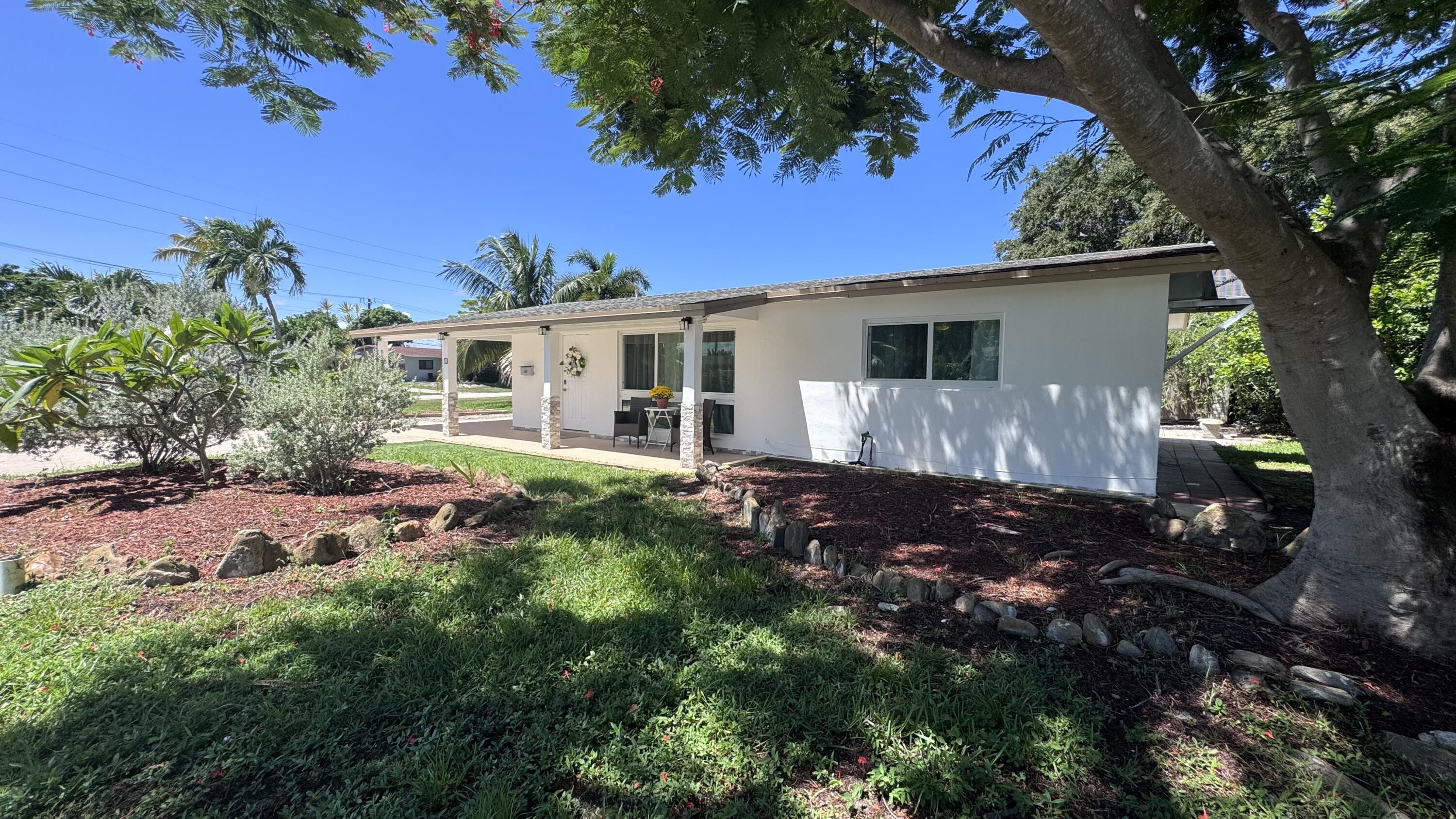 13 SW 13th Street