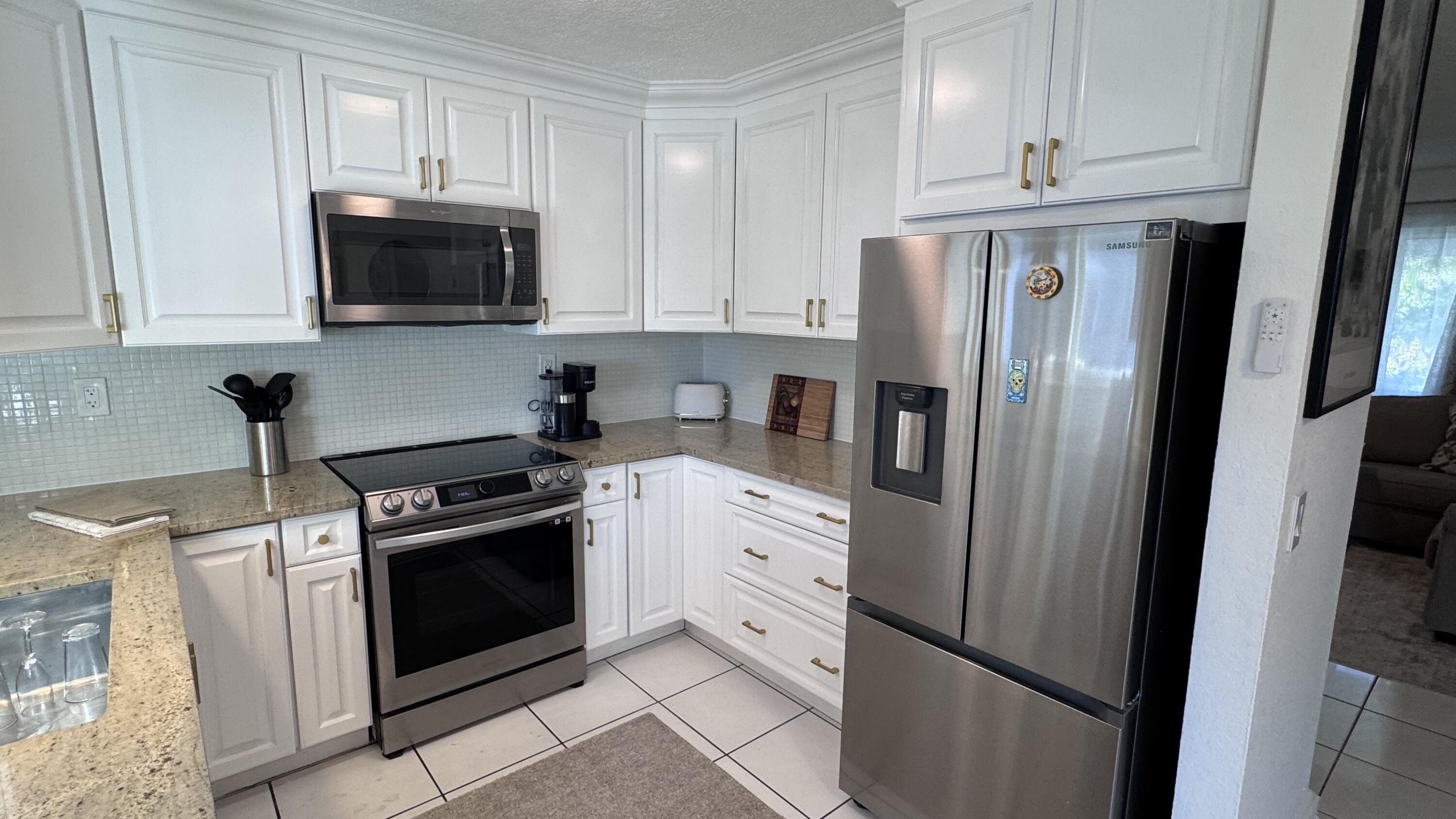 13 SW 13th Street