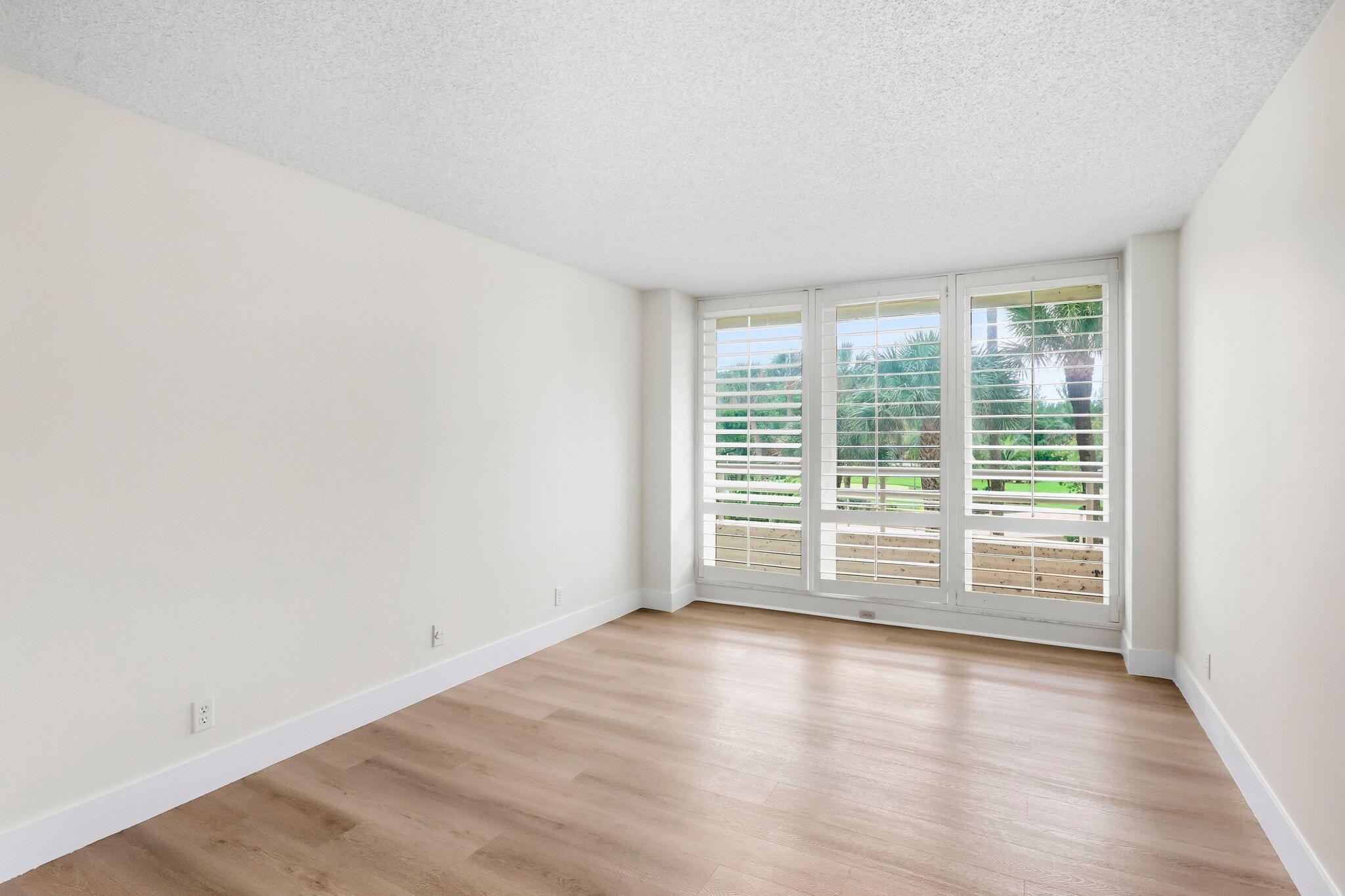 4101 N Ocean Boulevard 109