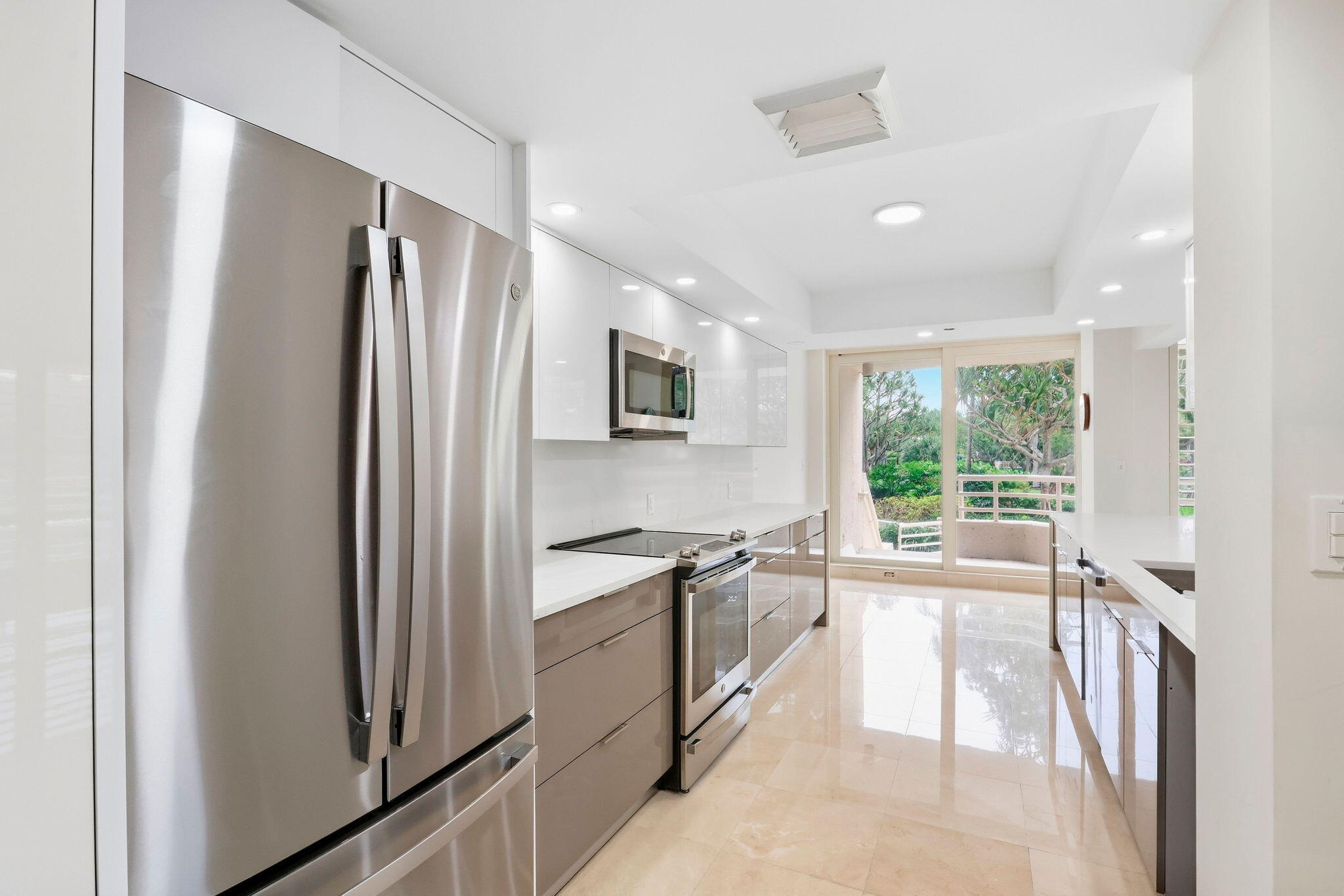 4101 N Ocean Boulevard 109