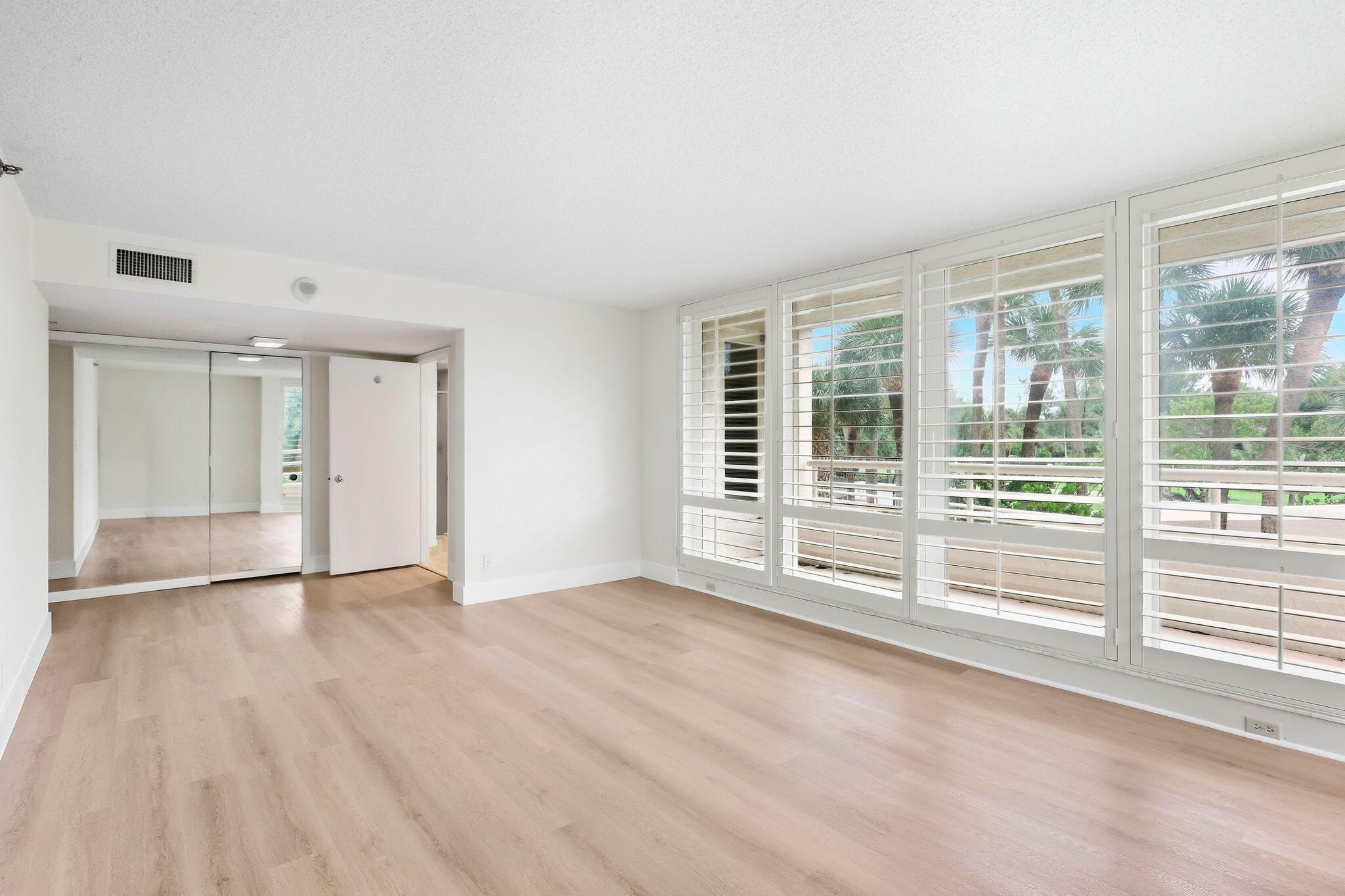 4101 N Ocean Boulevard 109