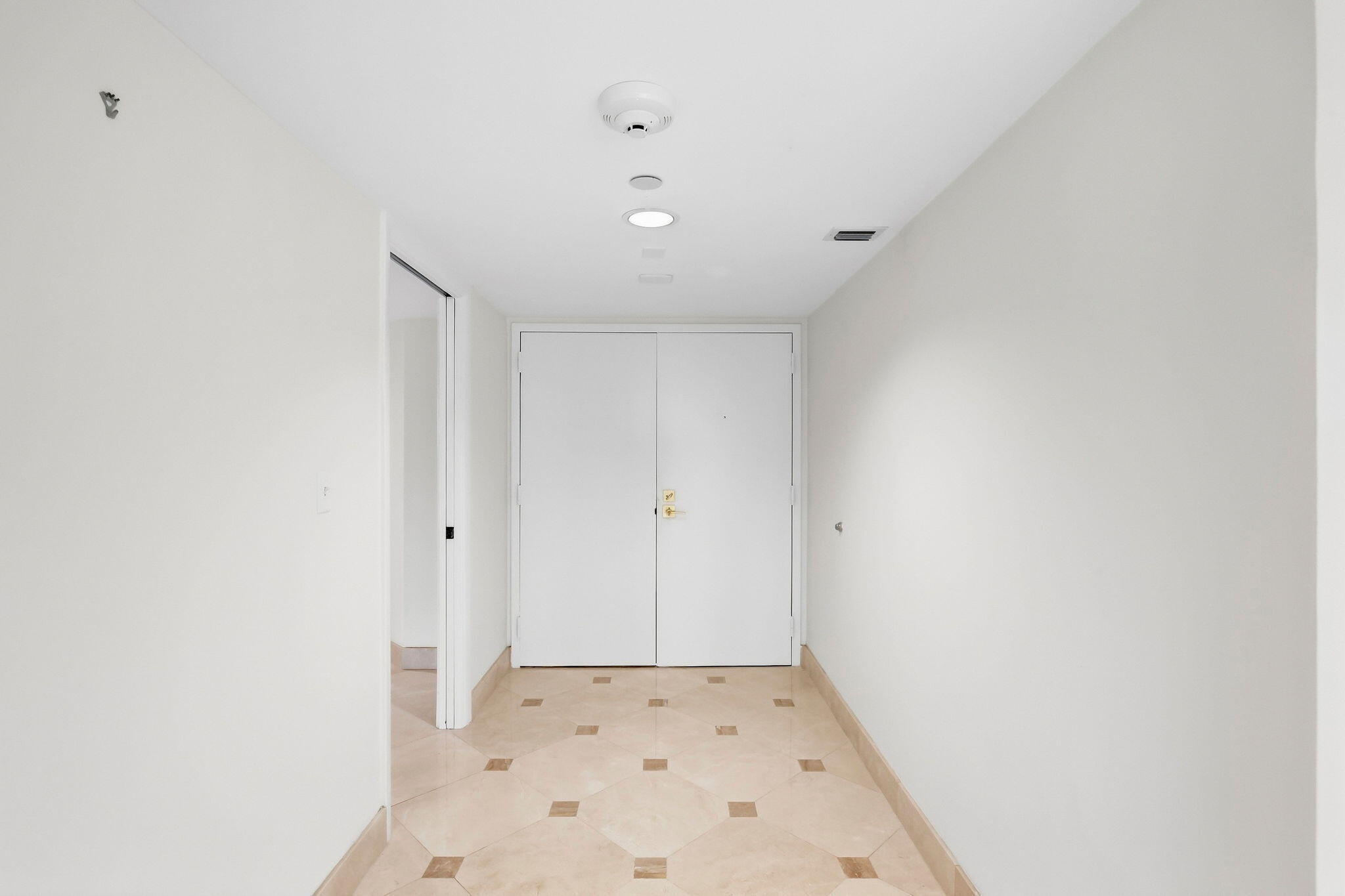 4101 N Ocean Boulevard 109