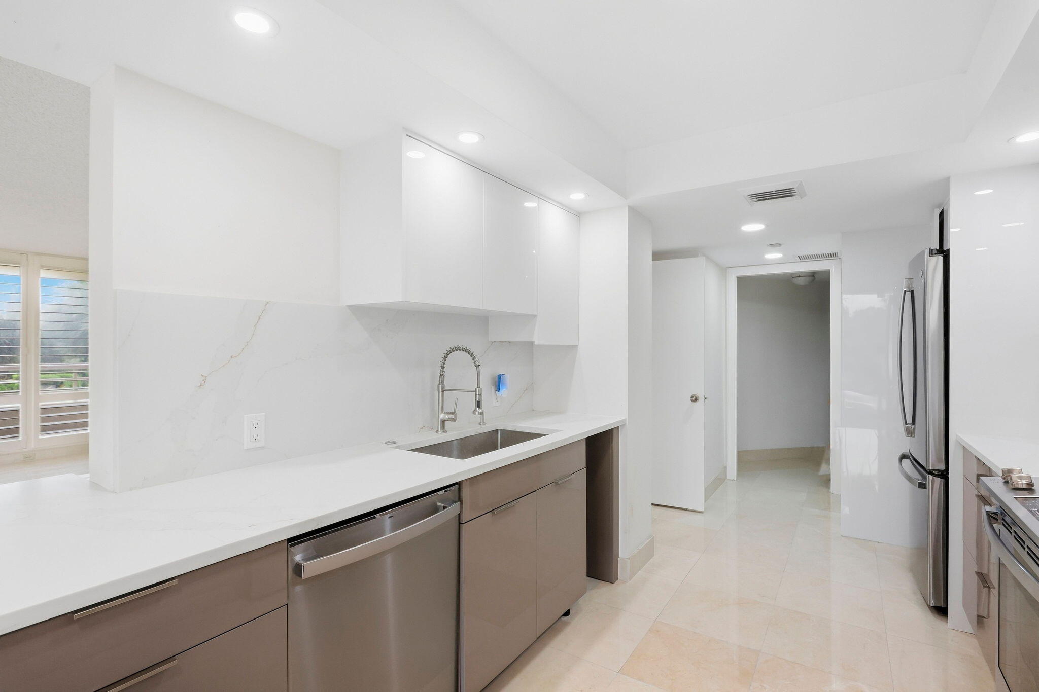 4101 N Ocean Boulevard 109