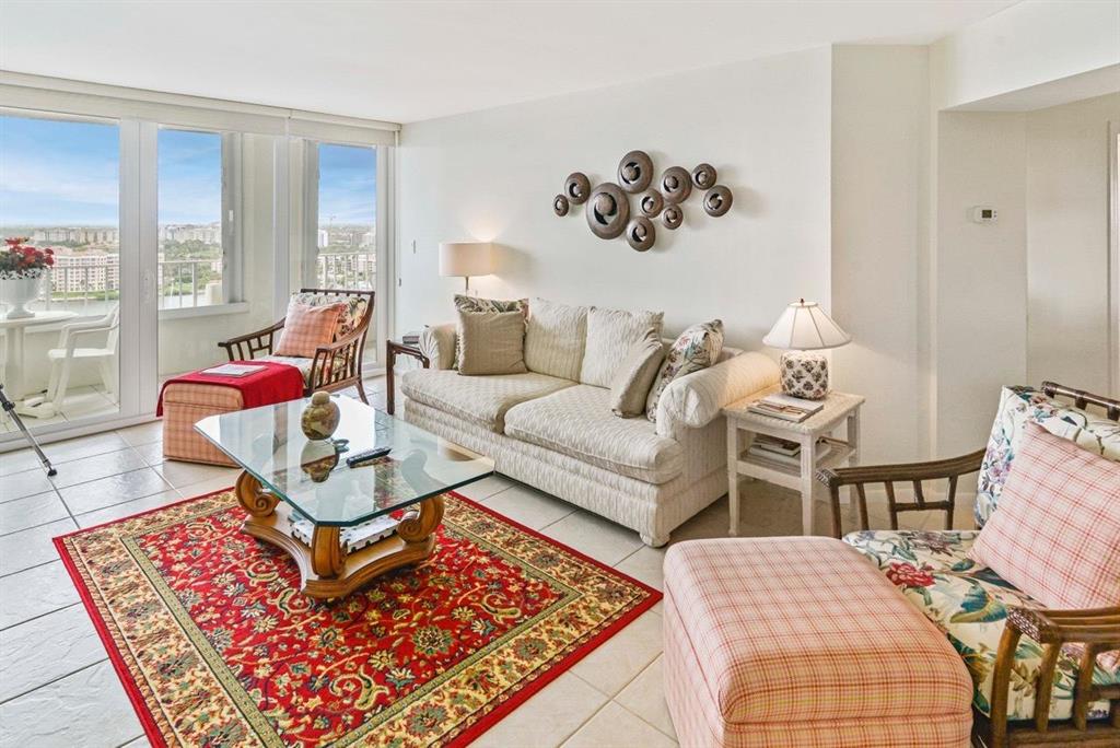 500 S Ocean Boulevard 2009