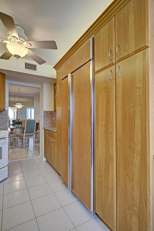 500 S Ocean Boulevard 2009