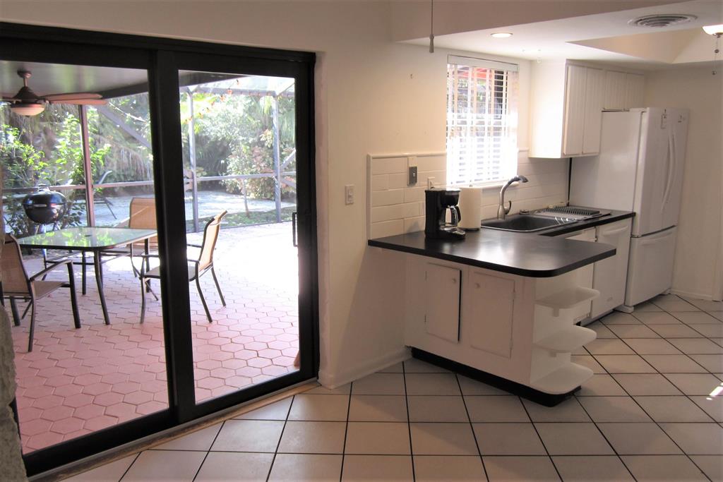 1250 SW 4th Street