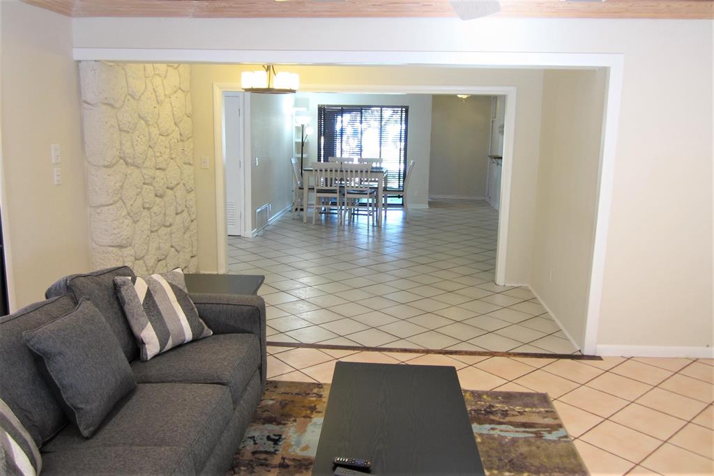 1250 SW 4th Street