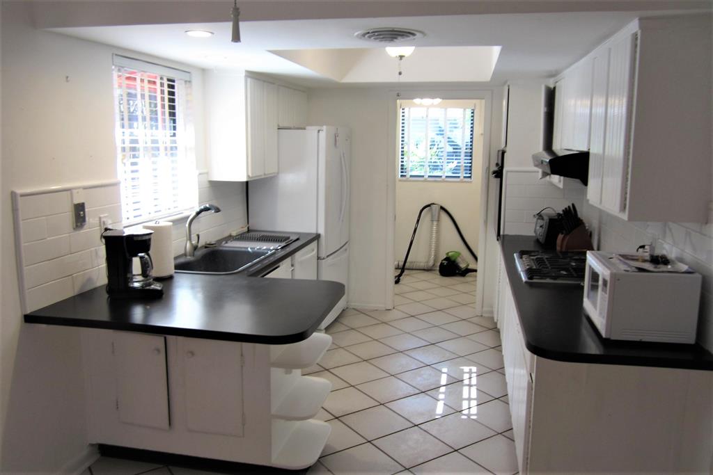 1250 SW 4th Street