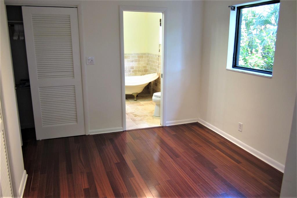 1250 SW 4th Street