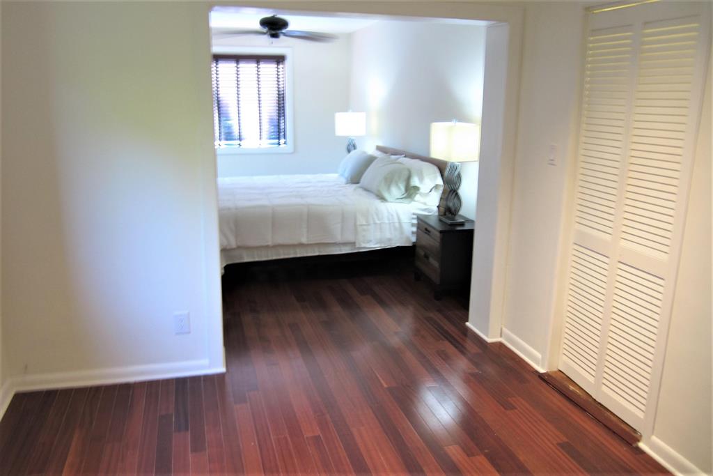 1250 SW 4th Street