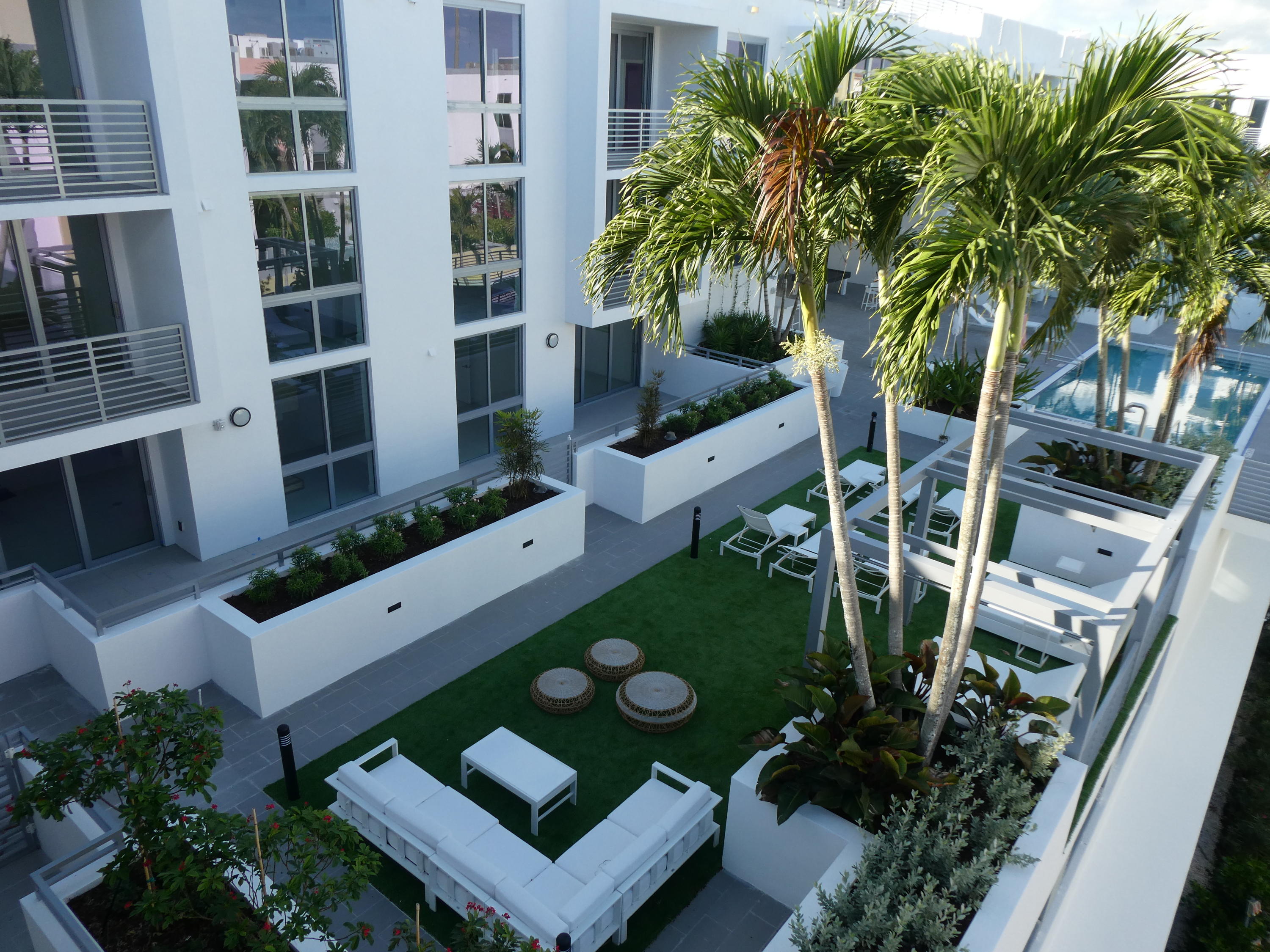 111 SE 1st Avenue 313