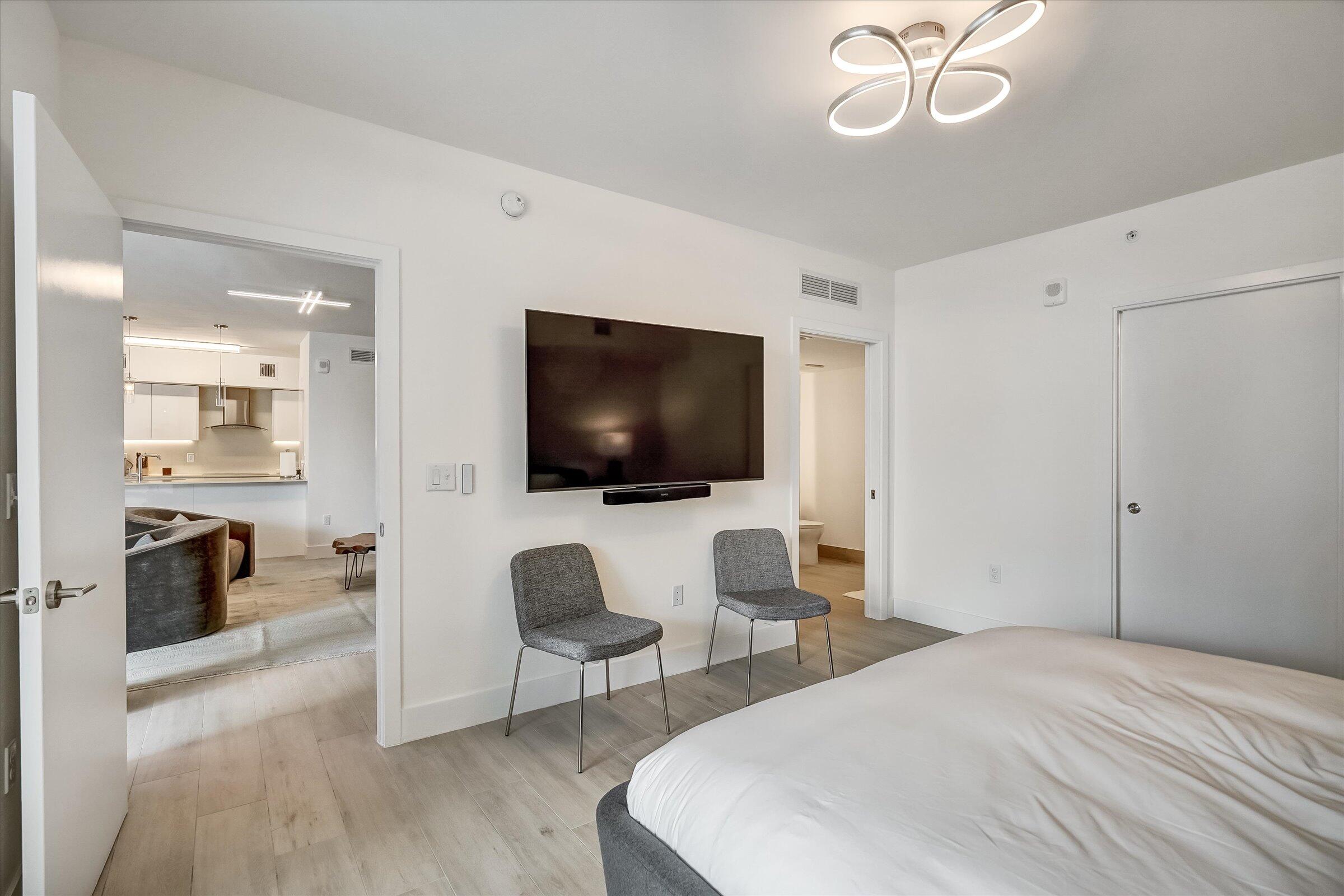 111 SE 1st Avenue 315