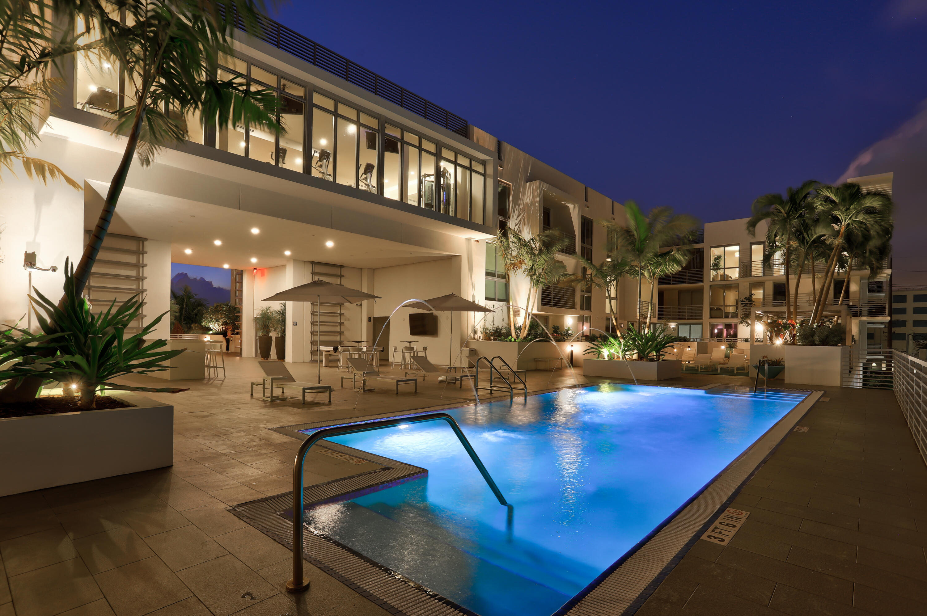 111 SE 1st Avenue 315