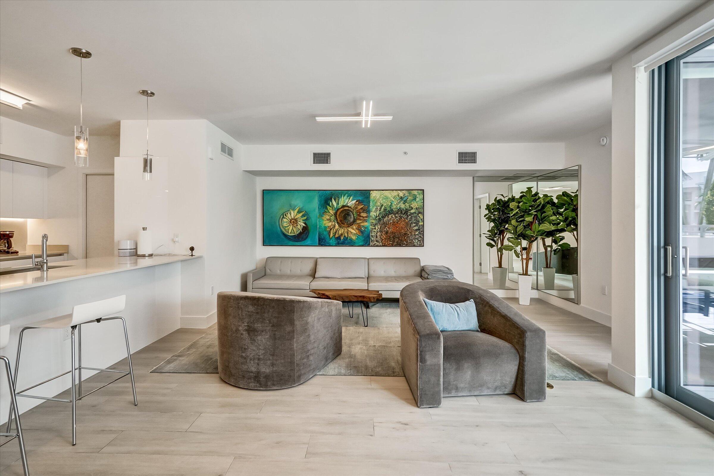 111 SE 1st Avenue 315