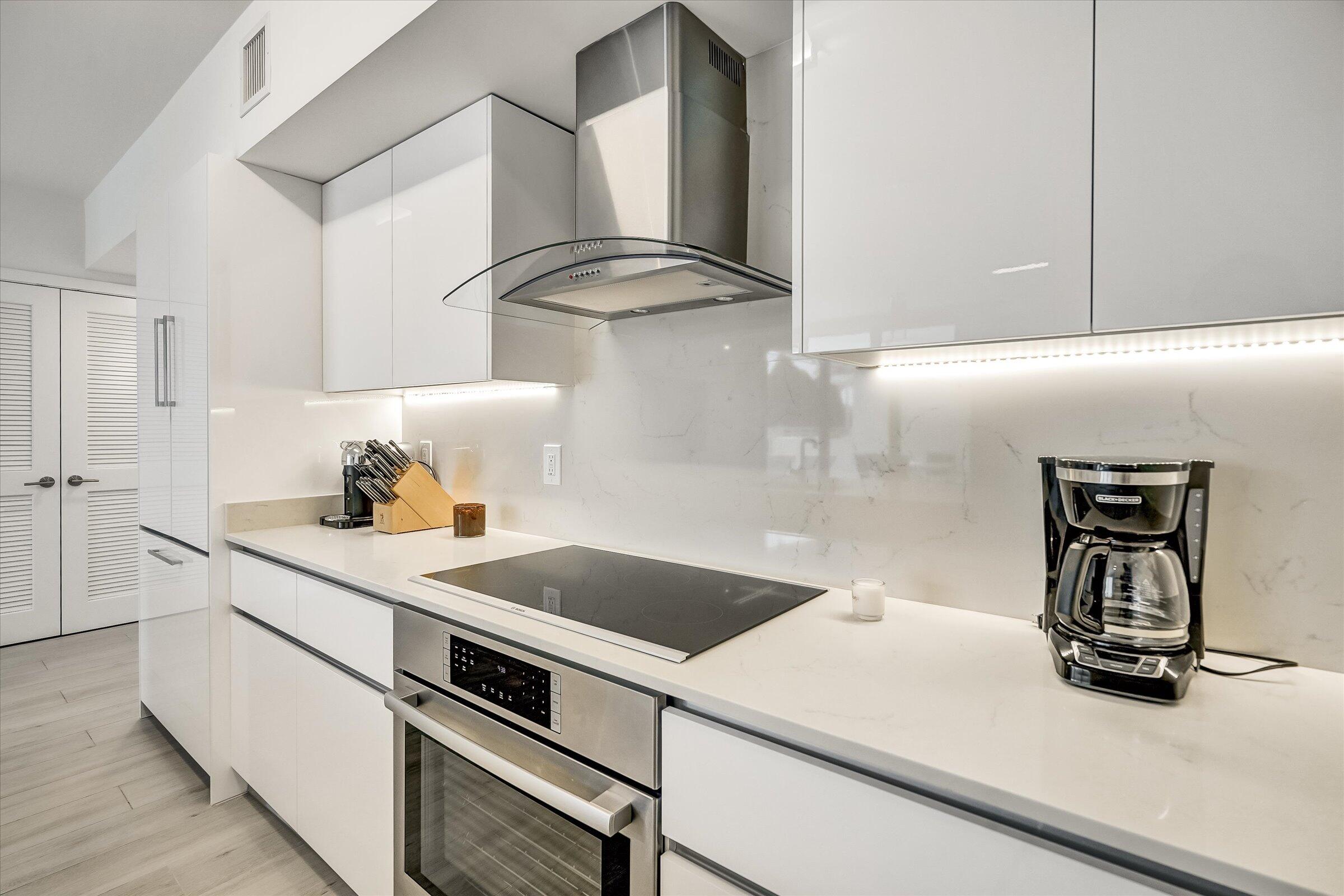 111 SE 1st Avenue 315