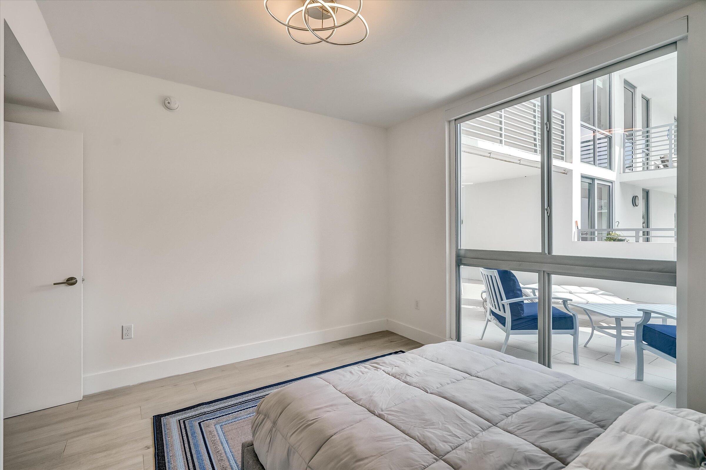 111 SE 1st Avenue 315