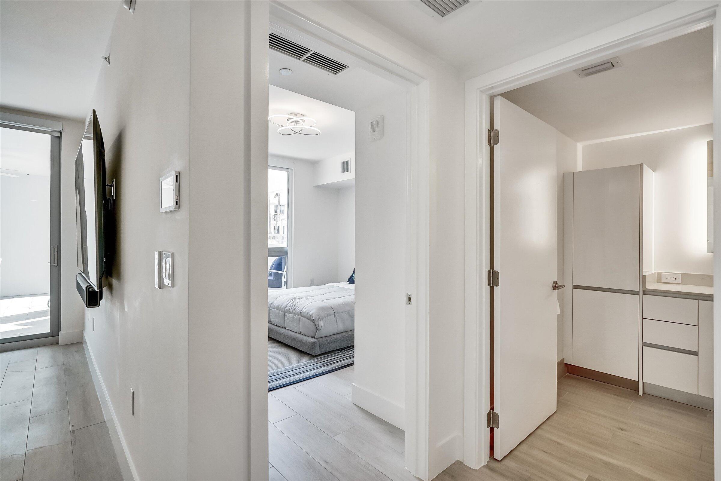 111 SE 1st Avenue 315