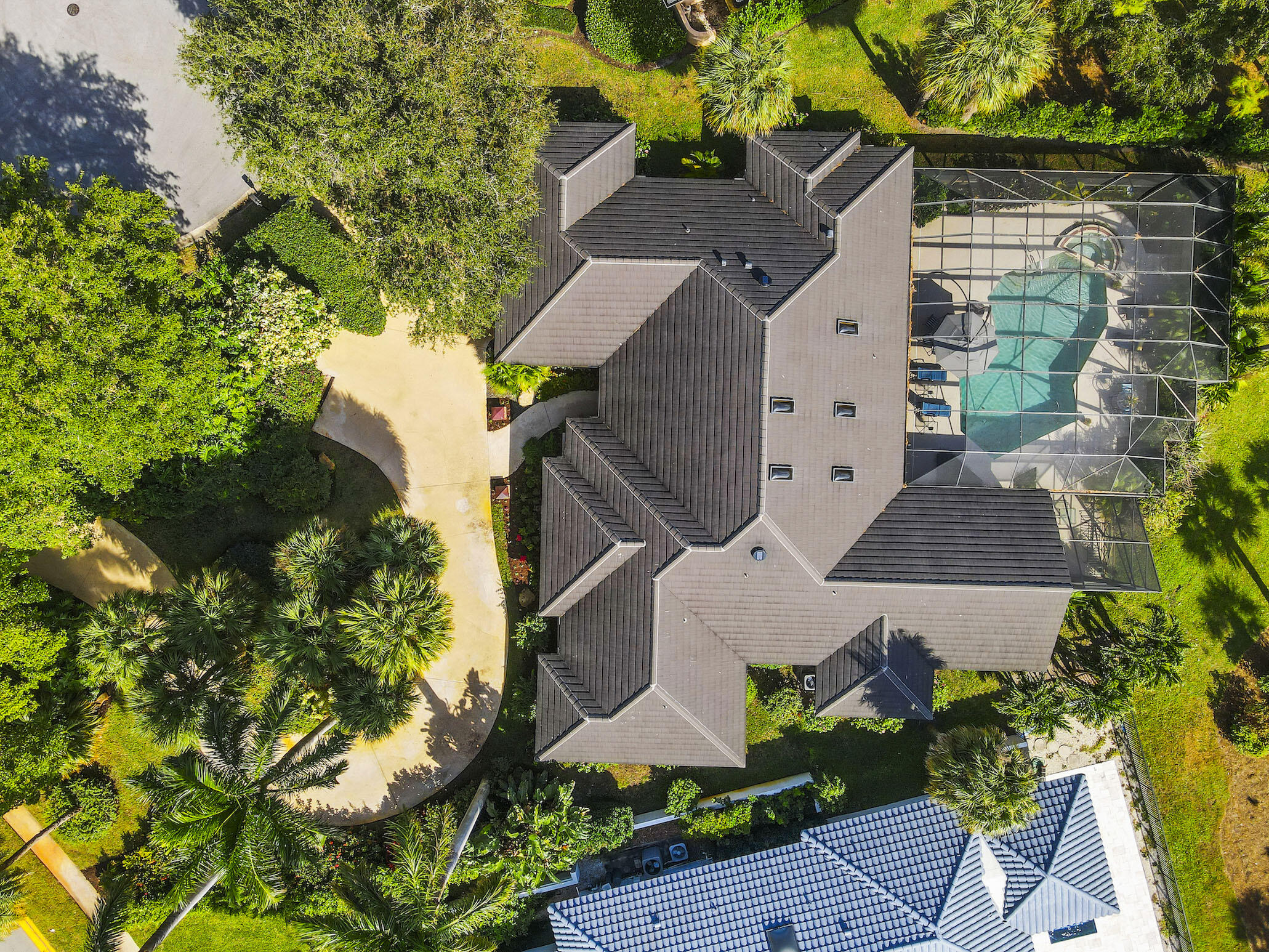 4372 Bocaire Boulevard