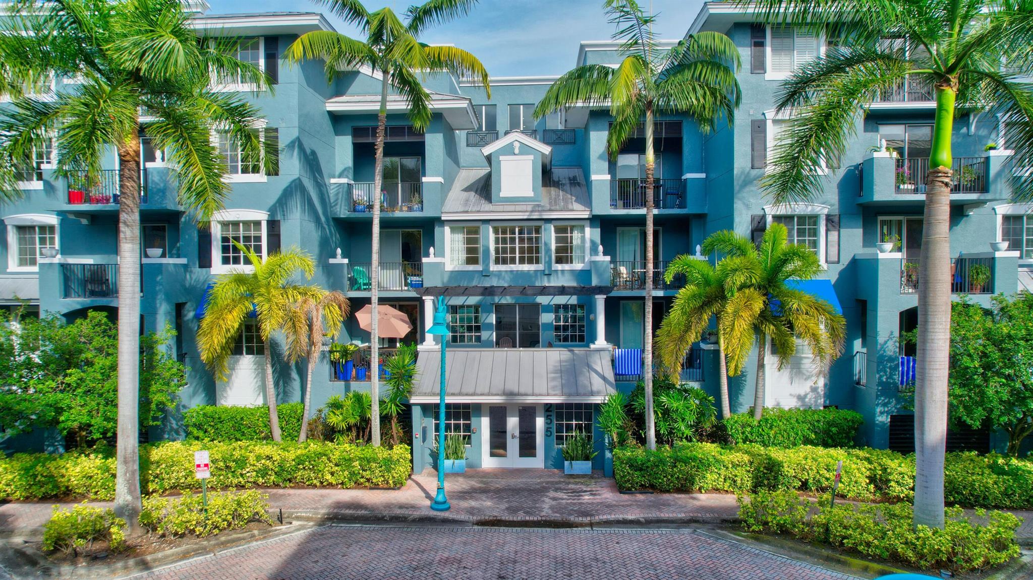 255 NE 3rd Avenue 2304